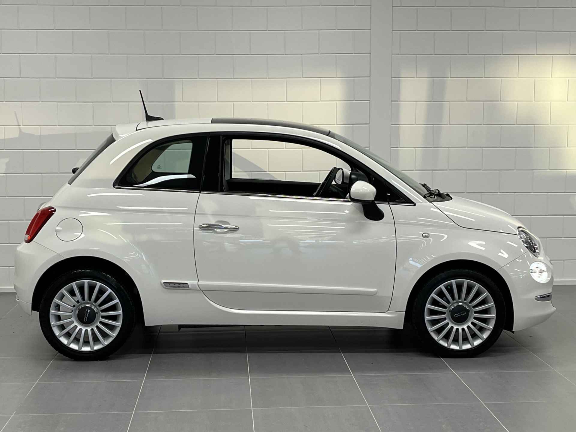 Fiat 500 0.9 TwinAir Turbo Lounge AUTOMAAT! | PANORAMADAK | NAVIGATIE | CLIMATE CONTROL - 8/43