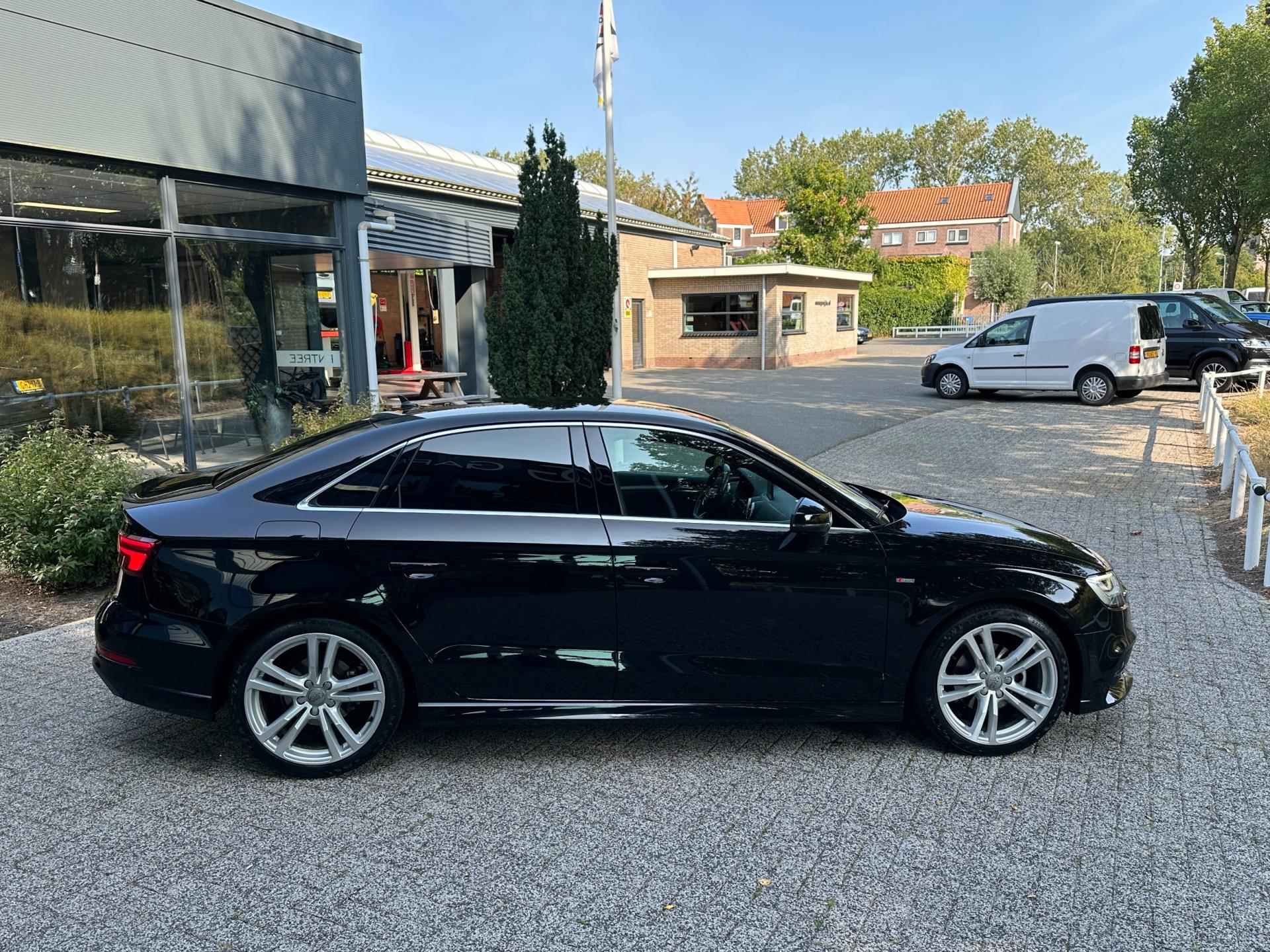 Audi A3 Limousine 35 TFSI CoD Sport S Line Edition - 58/99