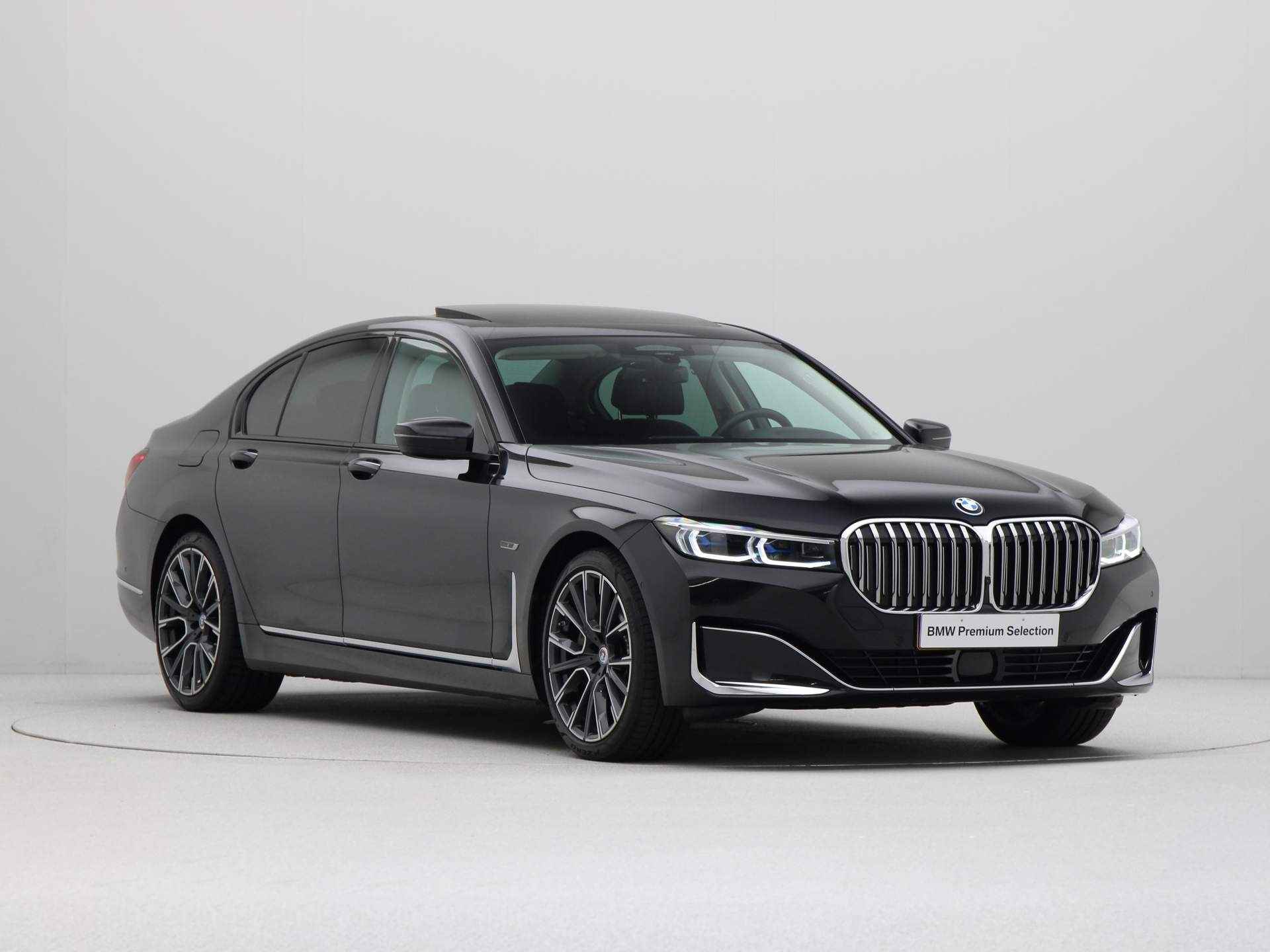 BMW 7 Serie 745e High Executive - 8/29