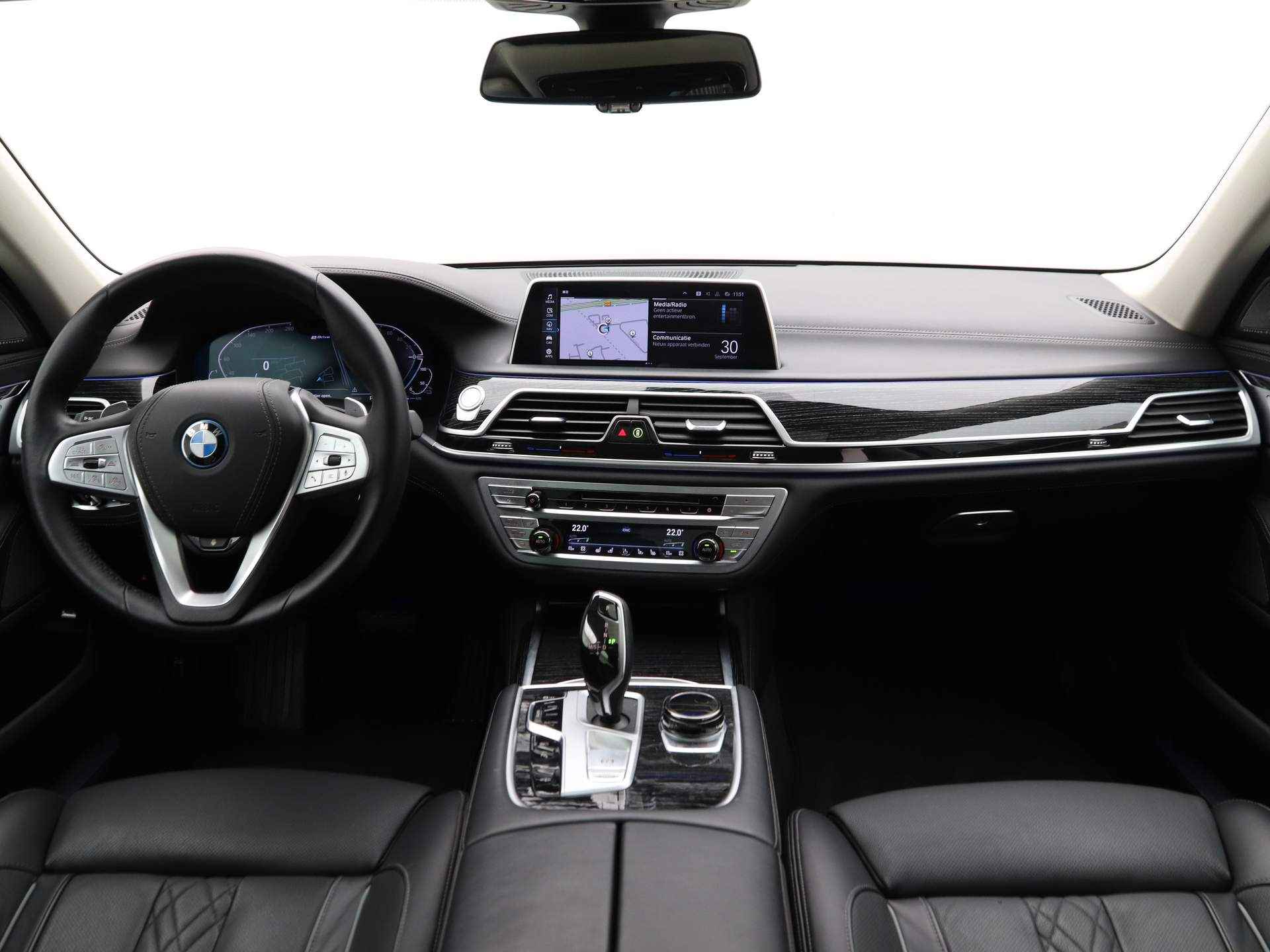 BMW 7 Serie 745e High Executive - 14/29