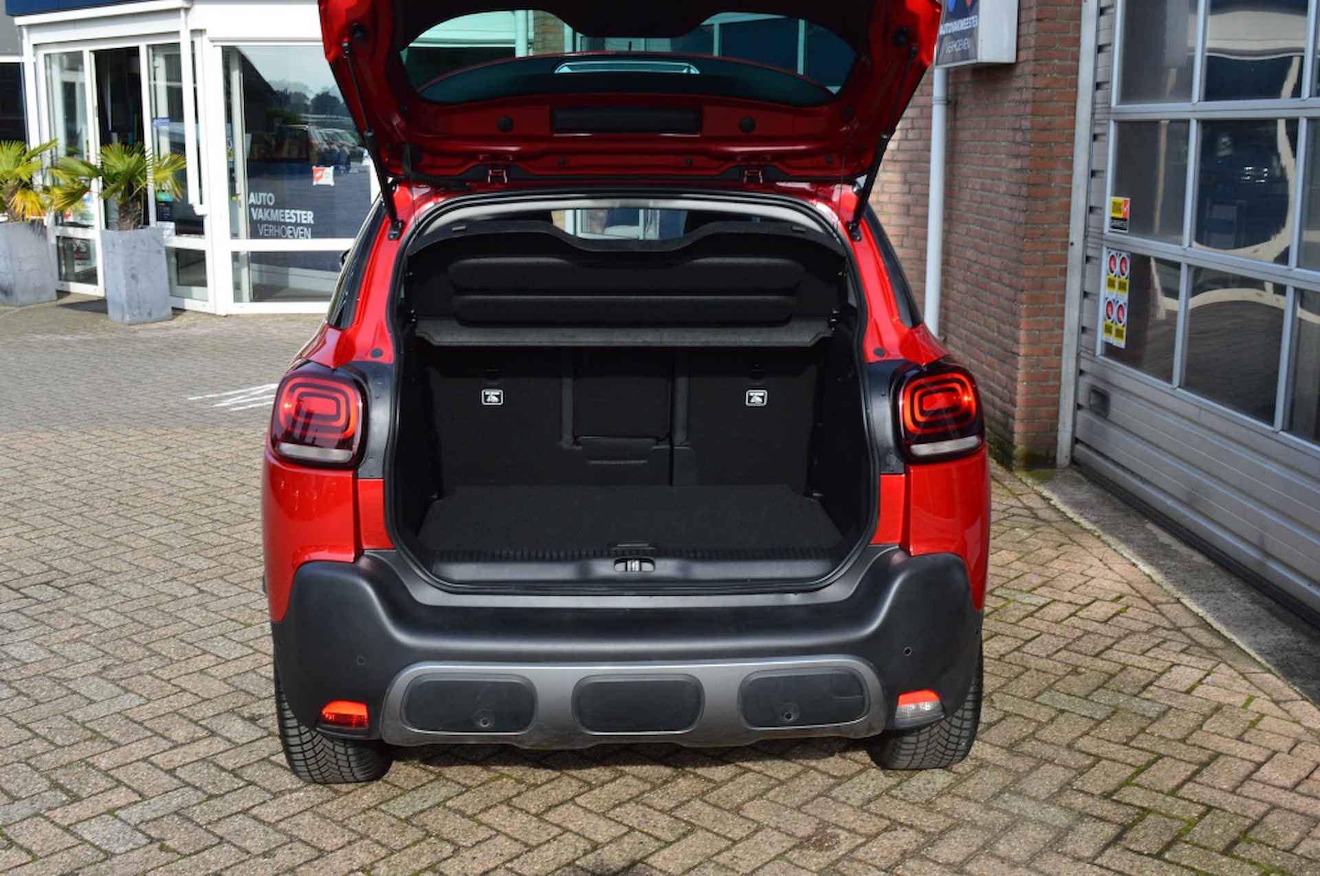 Citroen C3 Aircross, Trekhaak, Navi, Camera 1.2 PT S&S Shine - 13/27