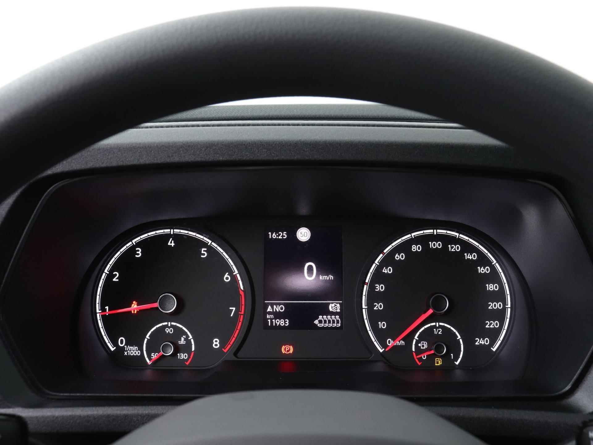 Volkswagen Caddy 1.5 TSI Life 7zits 114PK | Navigatie | Camera | Parkeersensoren | Stoelverwarming | Airco | DAB+ | Lichtmetalen velgen | Schuifdeur links & rechts | 3e zitrij | 7-zits | - 10/20