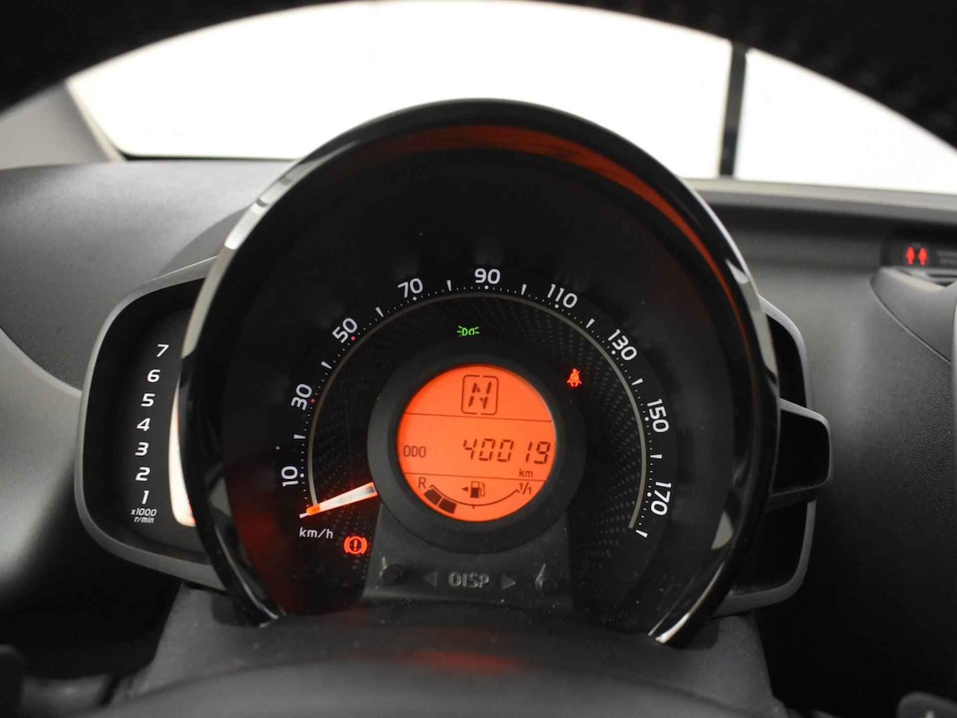 Toyota Aygo 1.0 VVT-i x-play Automaat | Camera - 18/25