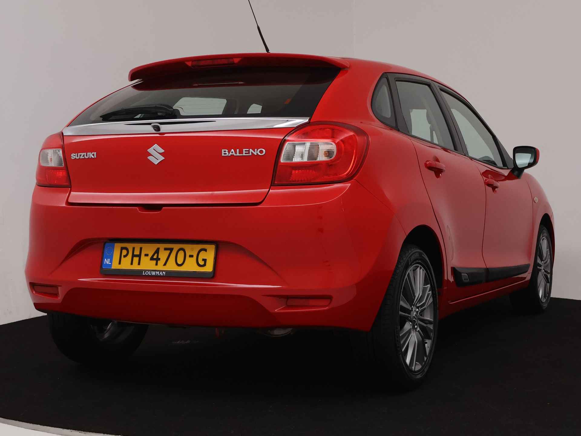 Suzuki Baleno 1.2 Dynamic | Navigatie | Stoelverwarming | Camera | Airco | - 3/39