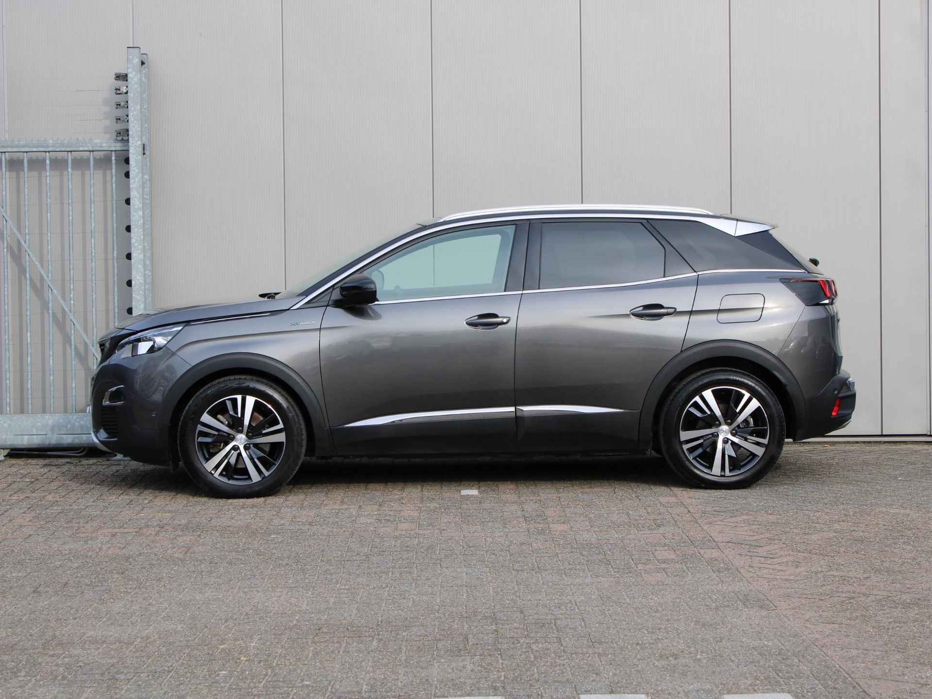 Peugeot 3008 1.6 HYbrid4 300 GT | Navi / Leder / Camera - 12/26