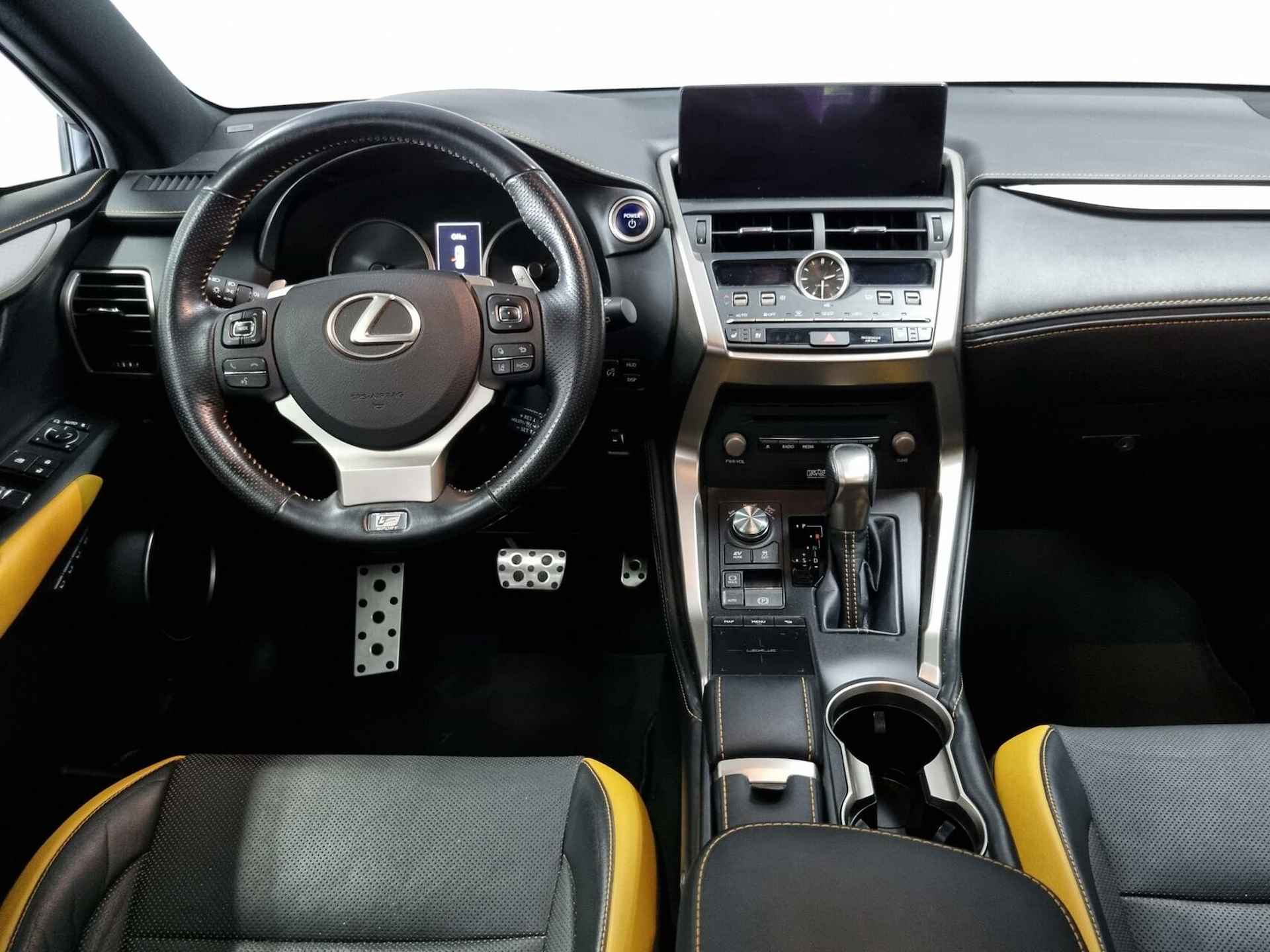 Lexus NX 300h AWD F Sport Premium / Apple Carplay - Android Auto / HUD / Panoramadak / Mark Levinson / Trekhaak / Nav - 41/123