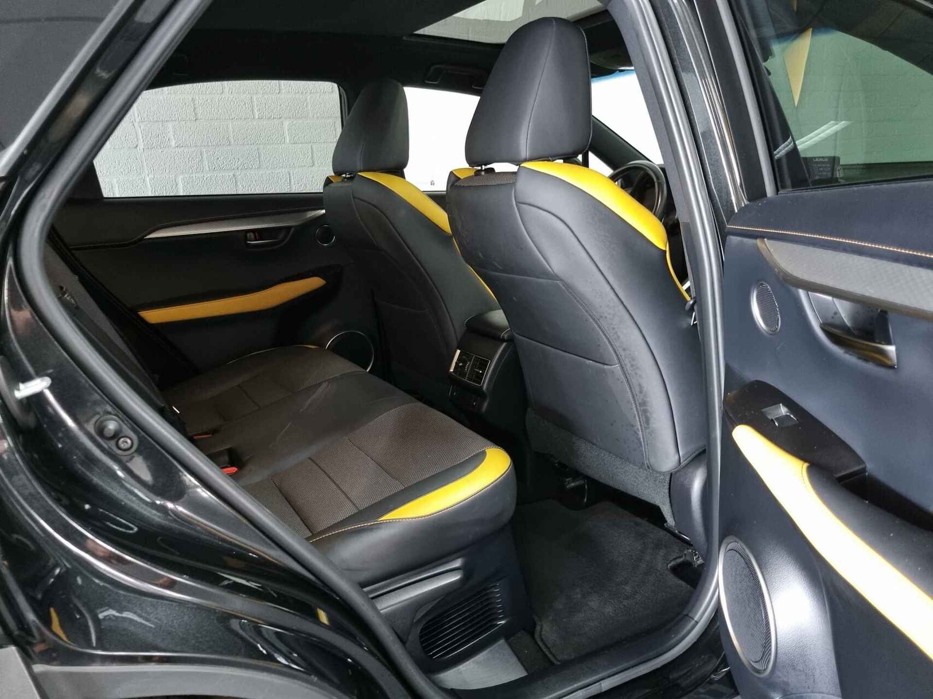 Lexus NX 300h AWD F Sport Premium / Apple Carplay - Android Auto / HUD / Panoramadak / Mark Levinson / Trekhaak / Nav - 78/123