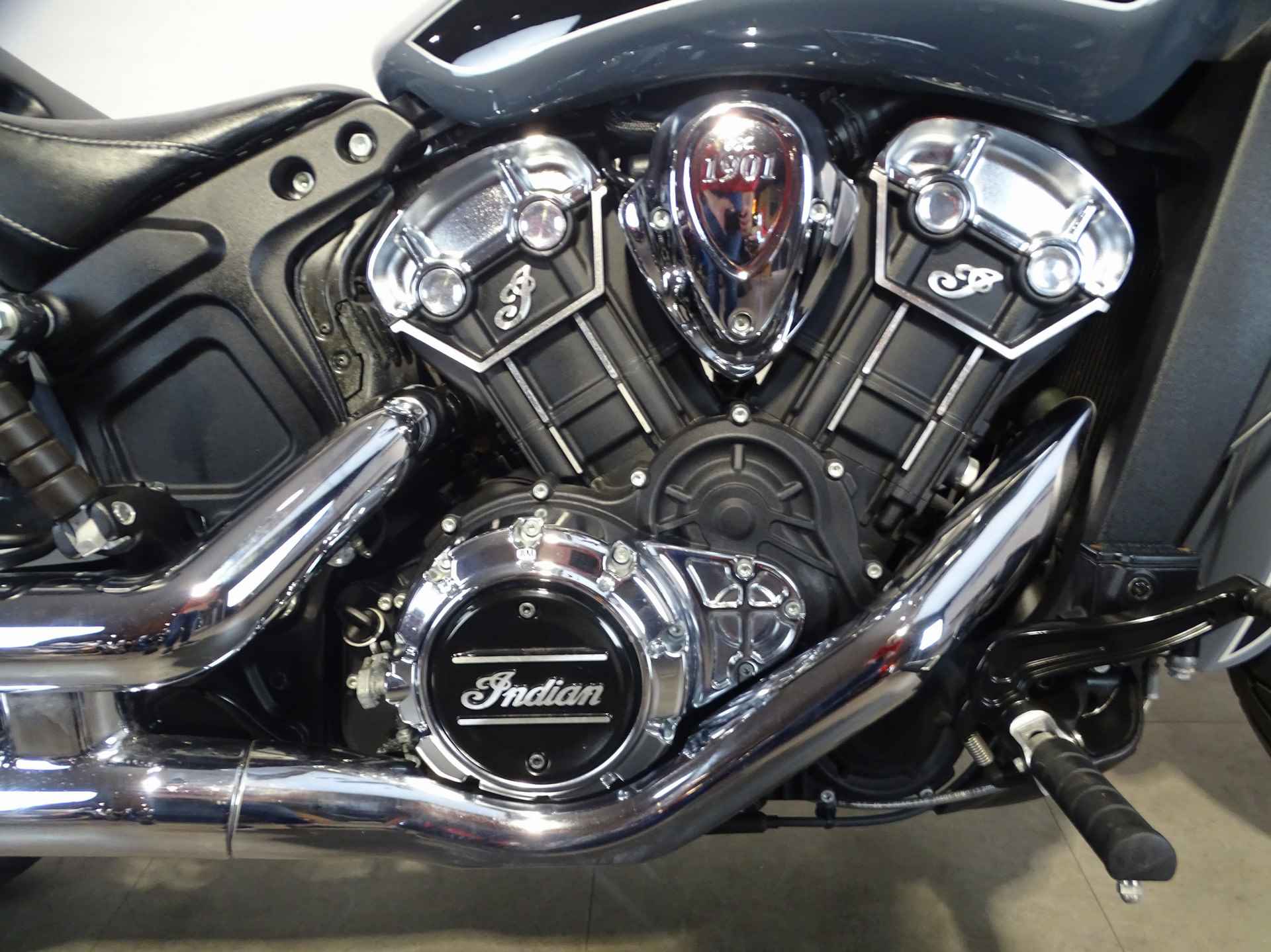 Indian SCOUT - 6/9