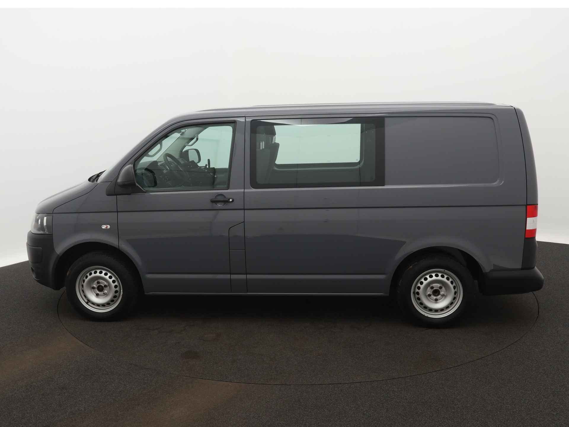 Volkswagen Transporter 2.0 TDI L1H1 Direct leverbaar! Rolstoebus / Zelfrijder / Joysteer / Rolstoellift / Rolstoelvergrendeling - 15/38