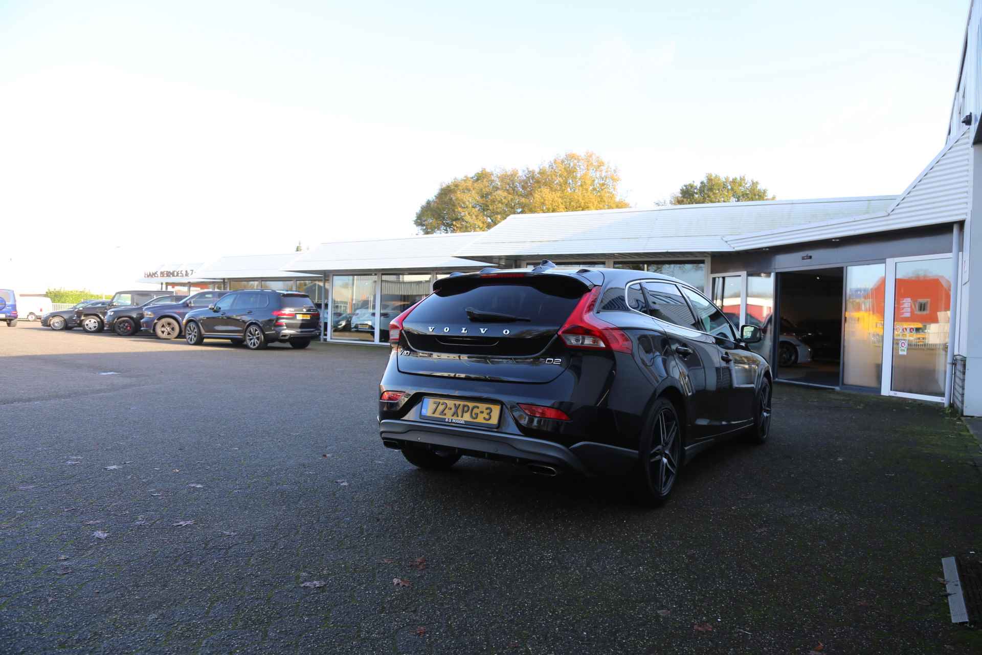 Volvo V40 1.6 D2 Momentum*NL-Auto*Perfect Onderh.*Navi/Half Leder/Stoelverw./Camera/LED/Parkeersens./17 inch LM* - 7/52