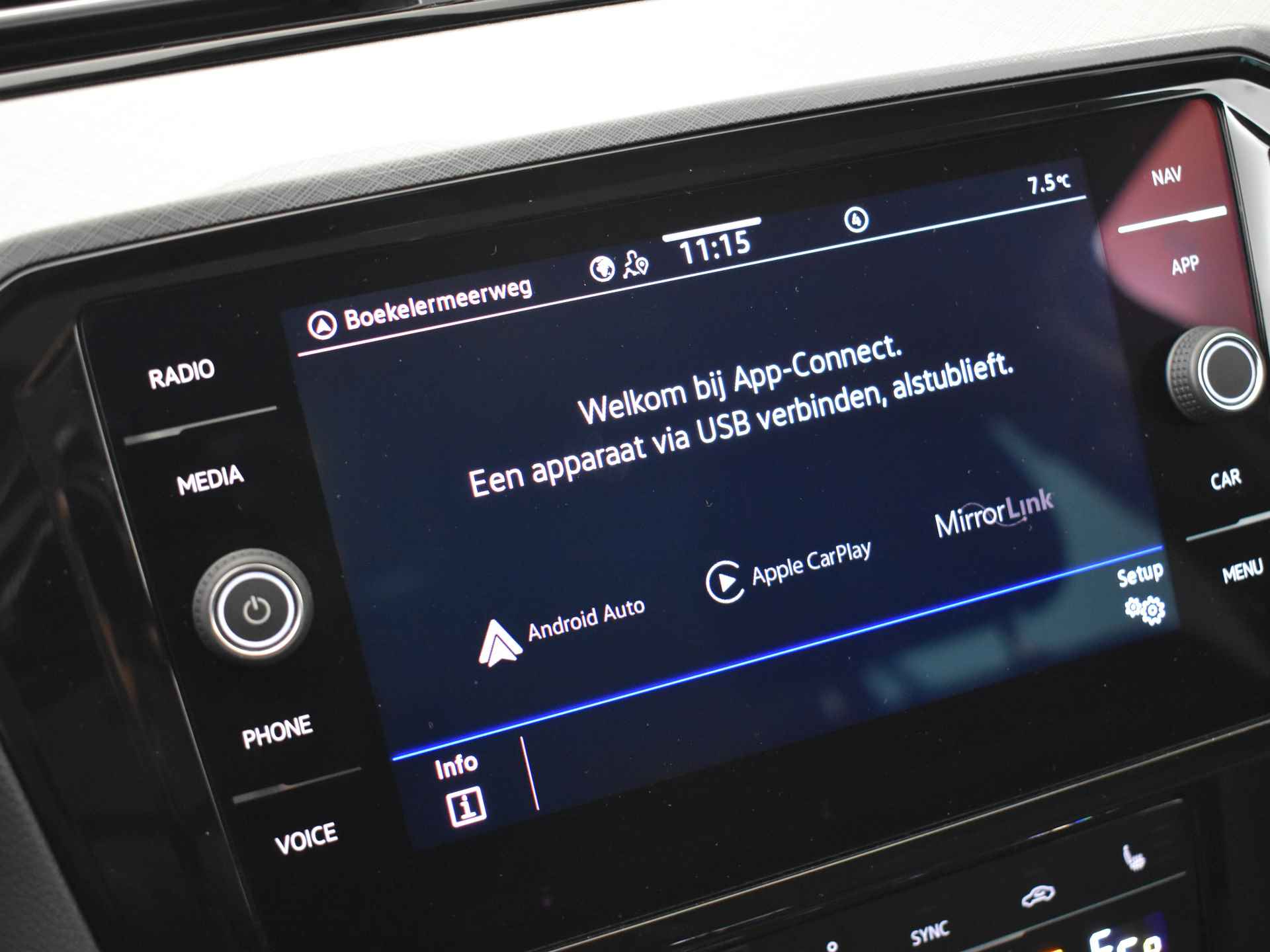 Volkswagen Passat Variant 1.4 TSI 218pk PHEV GTE Business | Airco | Achteruitrijcamera | Apple Carplay/Android Auto | Cruise control adaptief | DA - 25/53