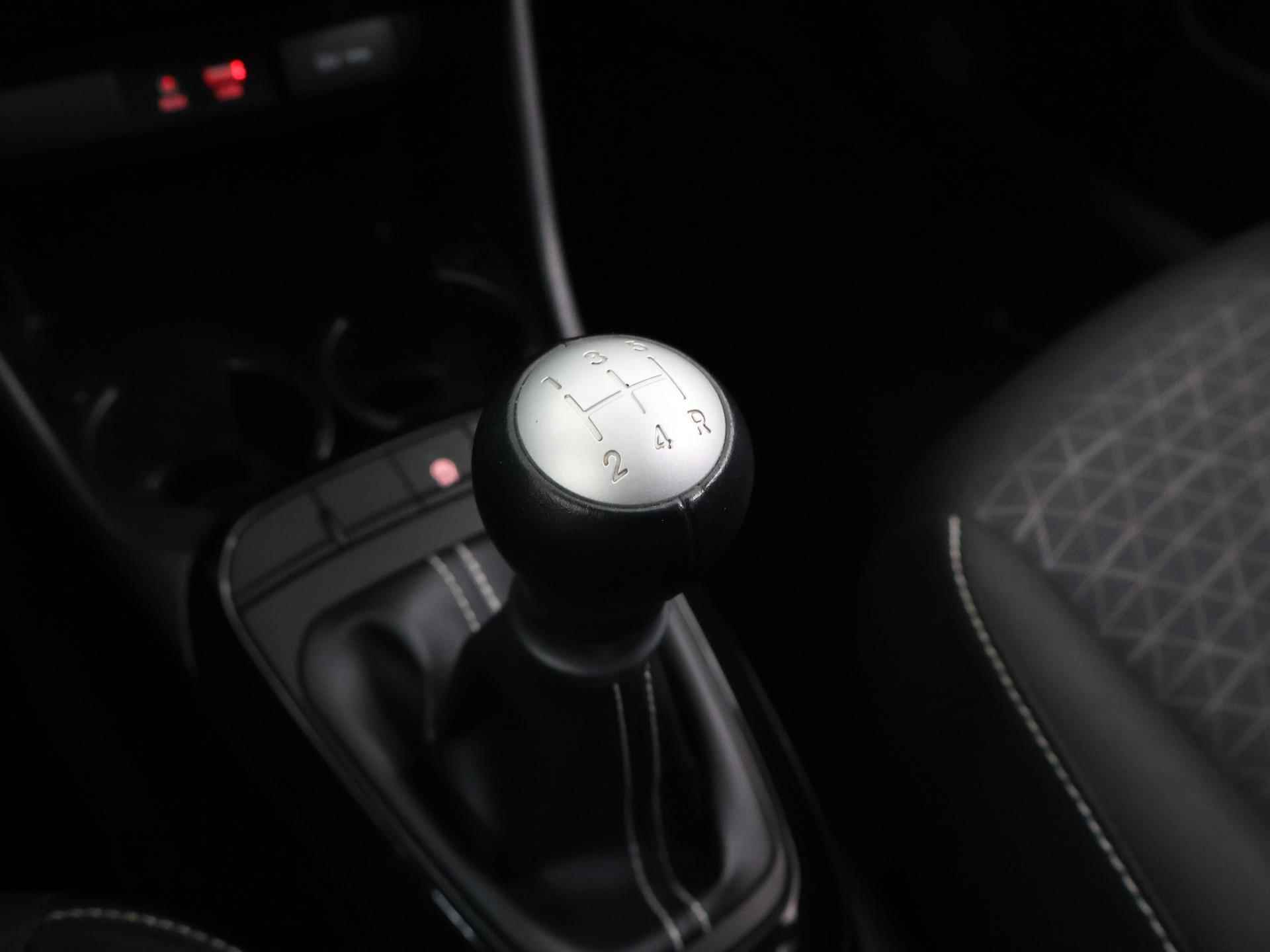 Kia Picanto 1.0 MPi DynamicPlusLine | Navigatie | Parkeercamera | Apple Carplay/Android Auto | Climate Control | Cruise control - 27/39