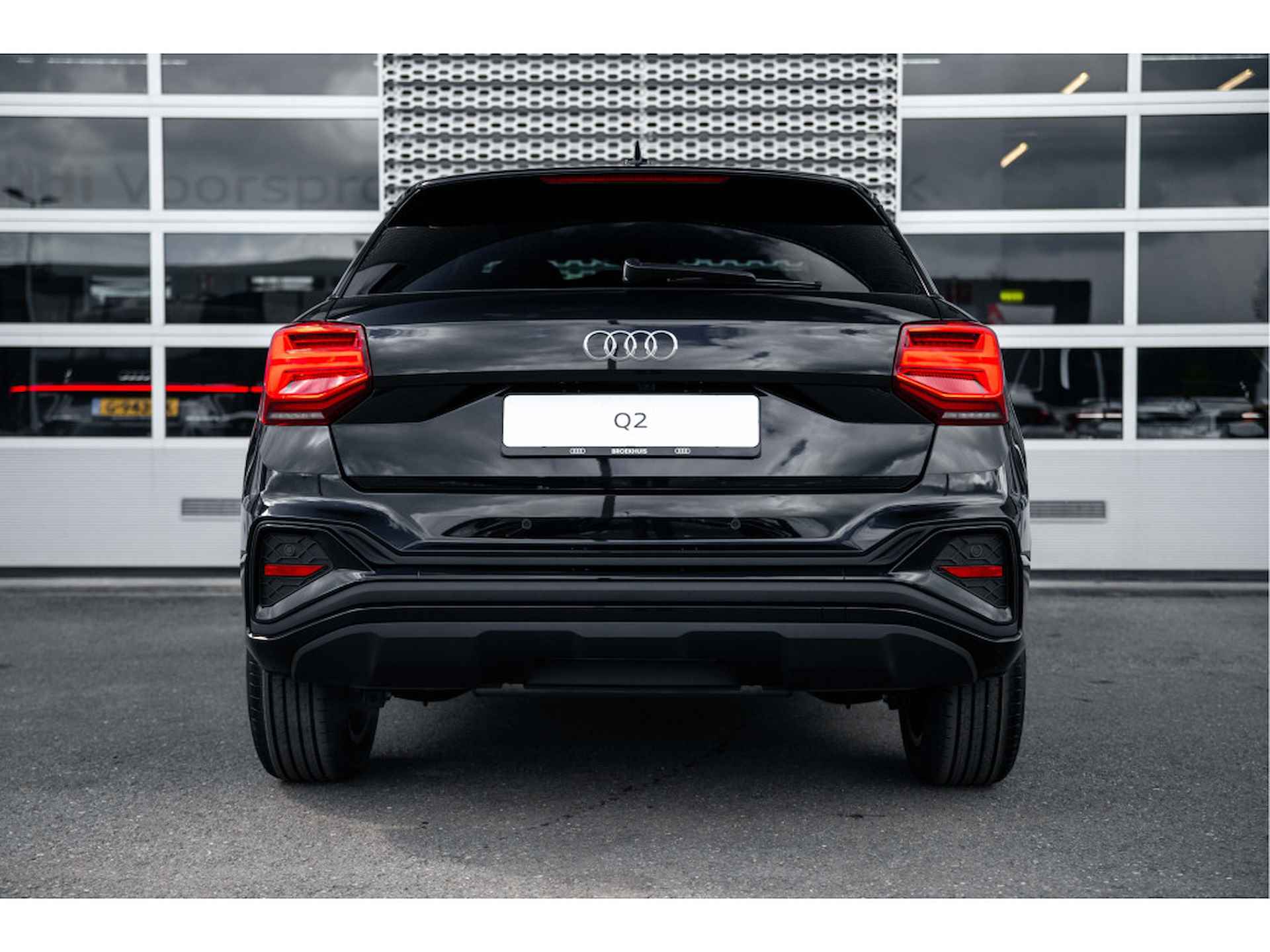 Audi Q2 35 TFSI 150pk S Edition | Achteruitrijcamera | Adaptive Cruise | Achterklep Elektrisch | 18" | Parkeerhulp V+A | - 5/58