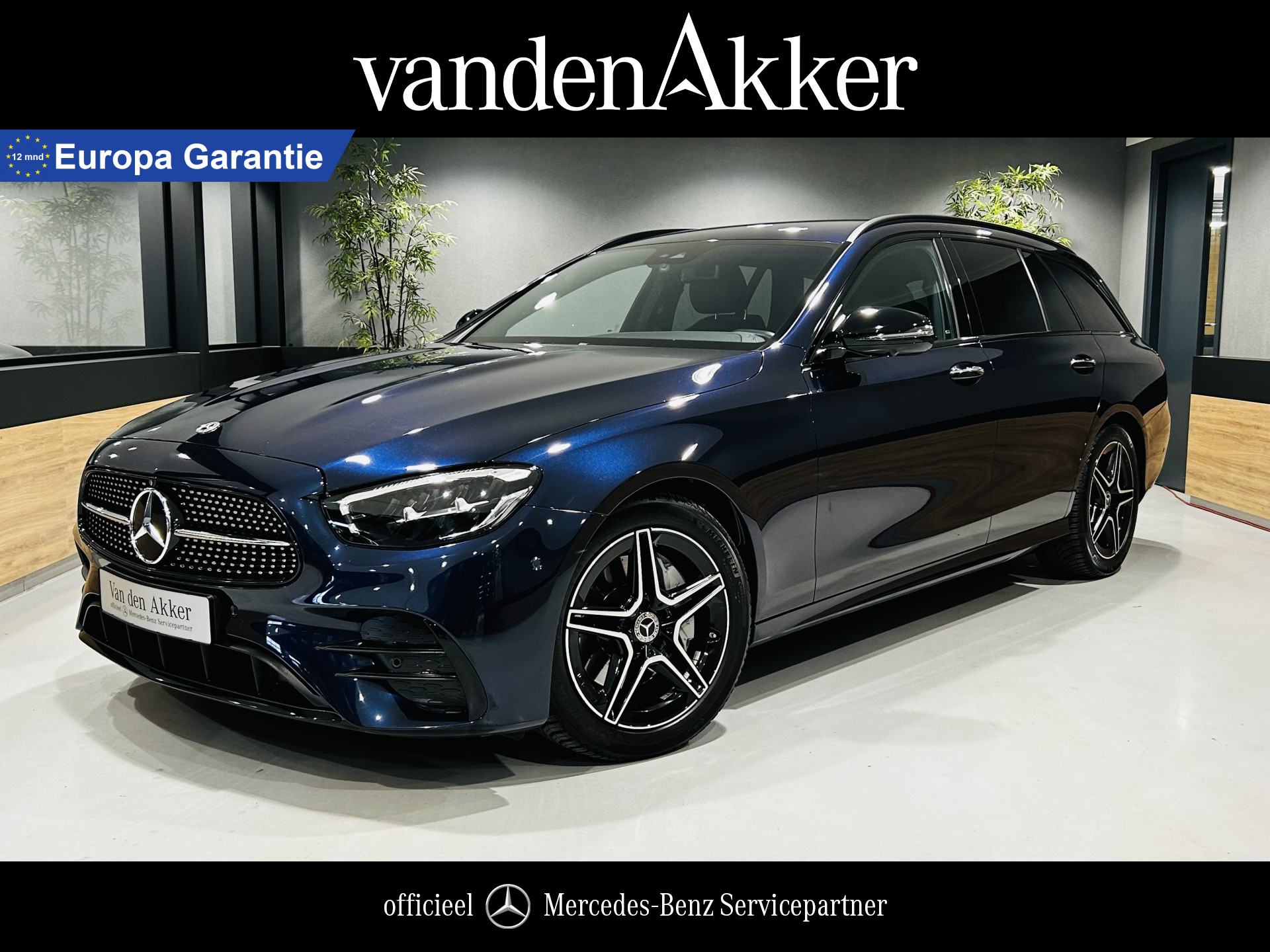 Mercedes-Benz E-Klasse Estate 200 AMG // Night pakket // 360 Camera // Keyless Entry // Sfeerverlichting // Leder // Alarm // Zwarte hemel bij viaBOVAG.nl