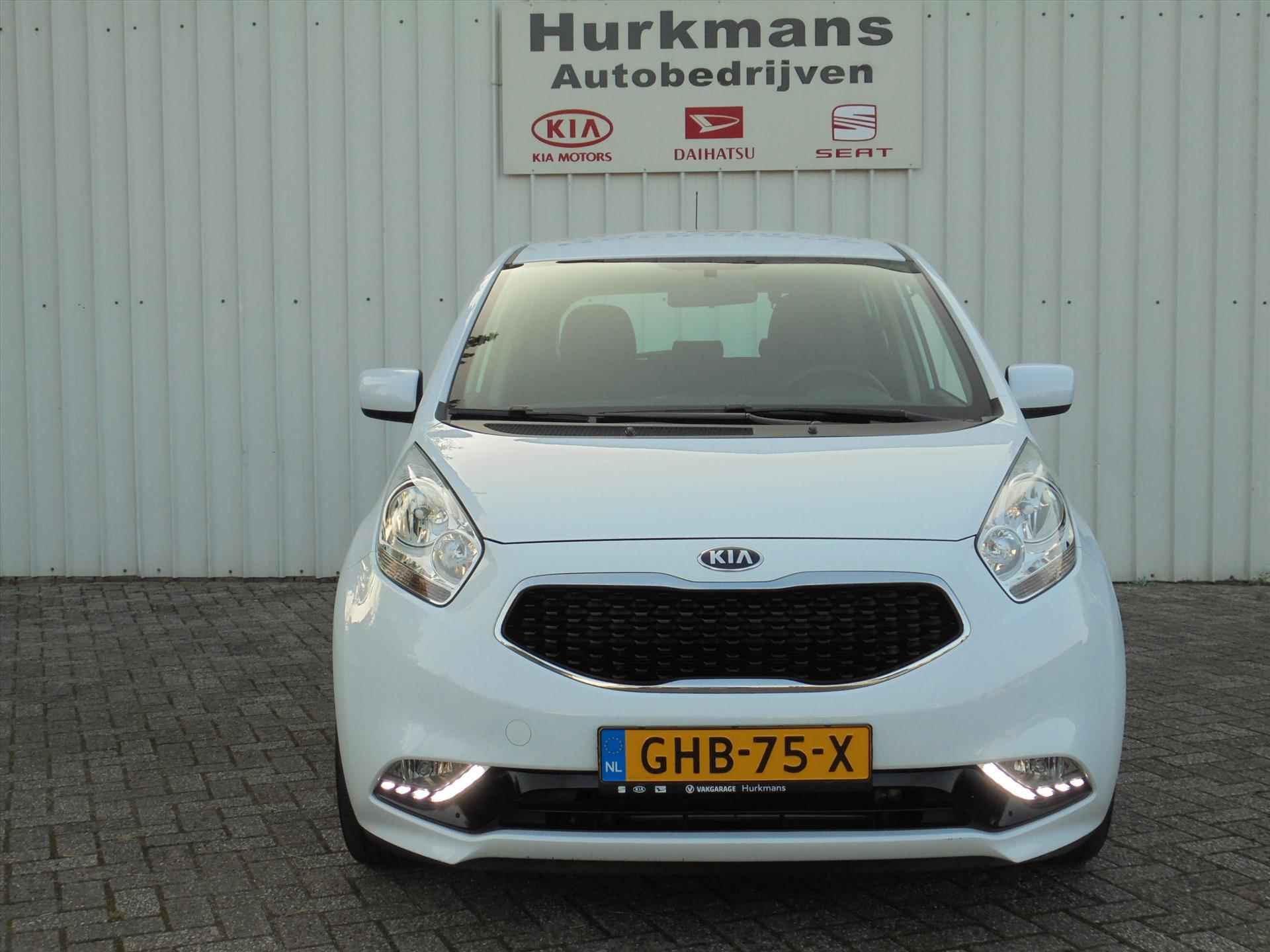 Kia Venga 1.6i AUTOMAAT HOGE INSTAP 51.773 KM NAVI - 2/38