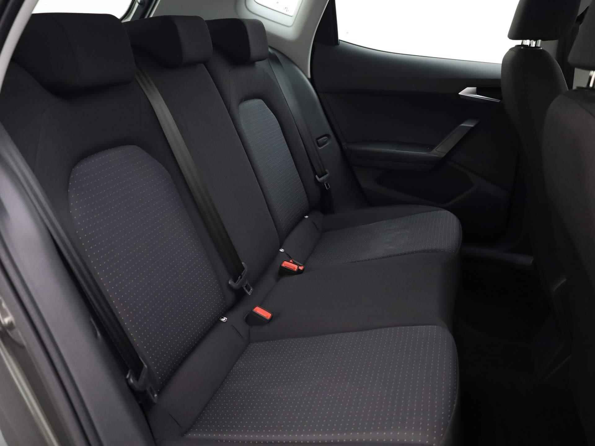 SEAT Arona 1.0TSI/110 Style · Navigatie · Parkeersensoren · Lane assist - 16/35