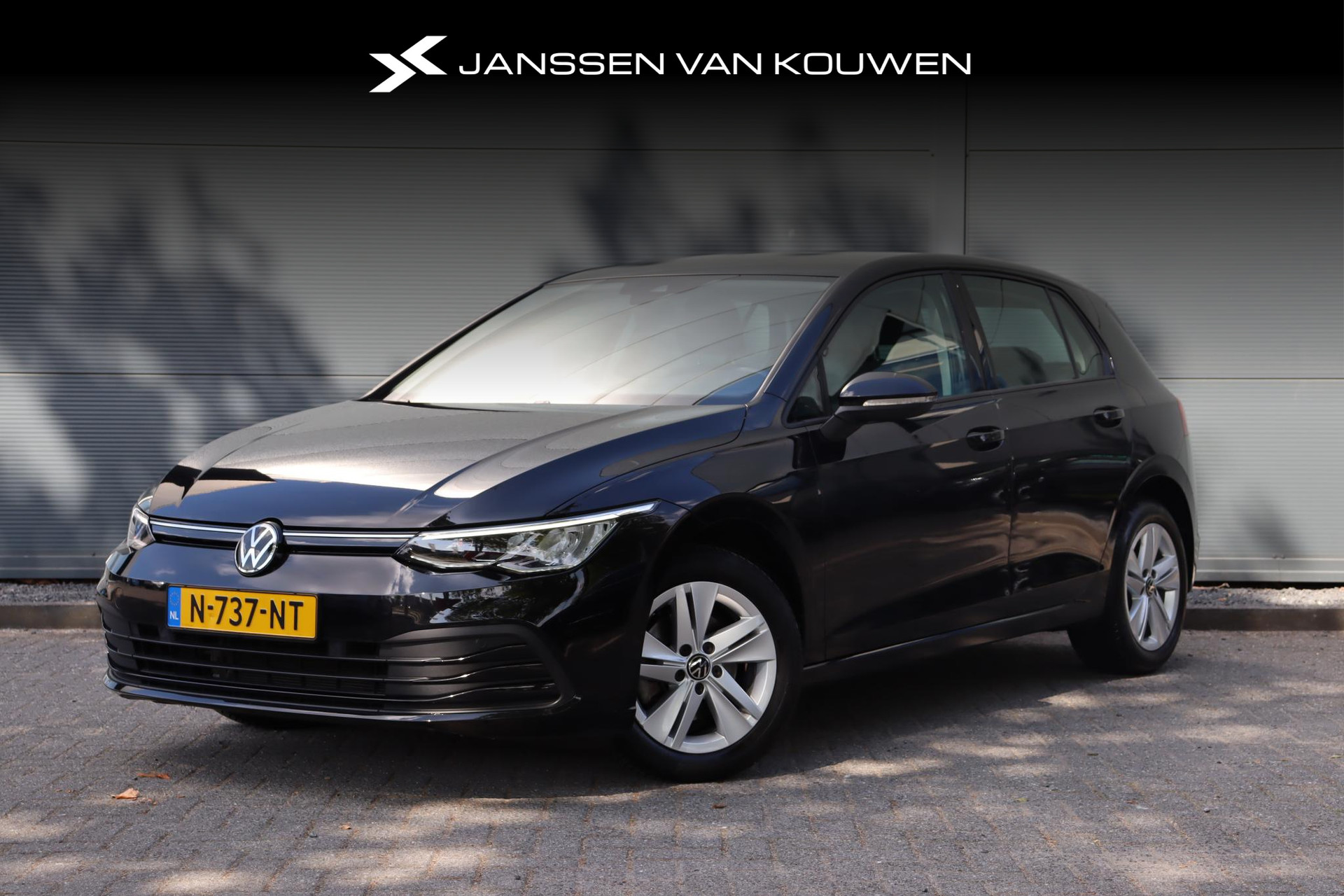 Volkswagen Golf 1.0 eTSI Life  AUT / Navi / Carplay / Sfeerverlichting