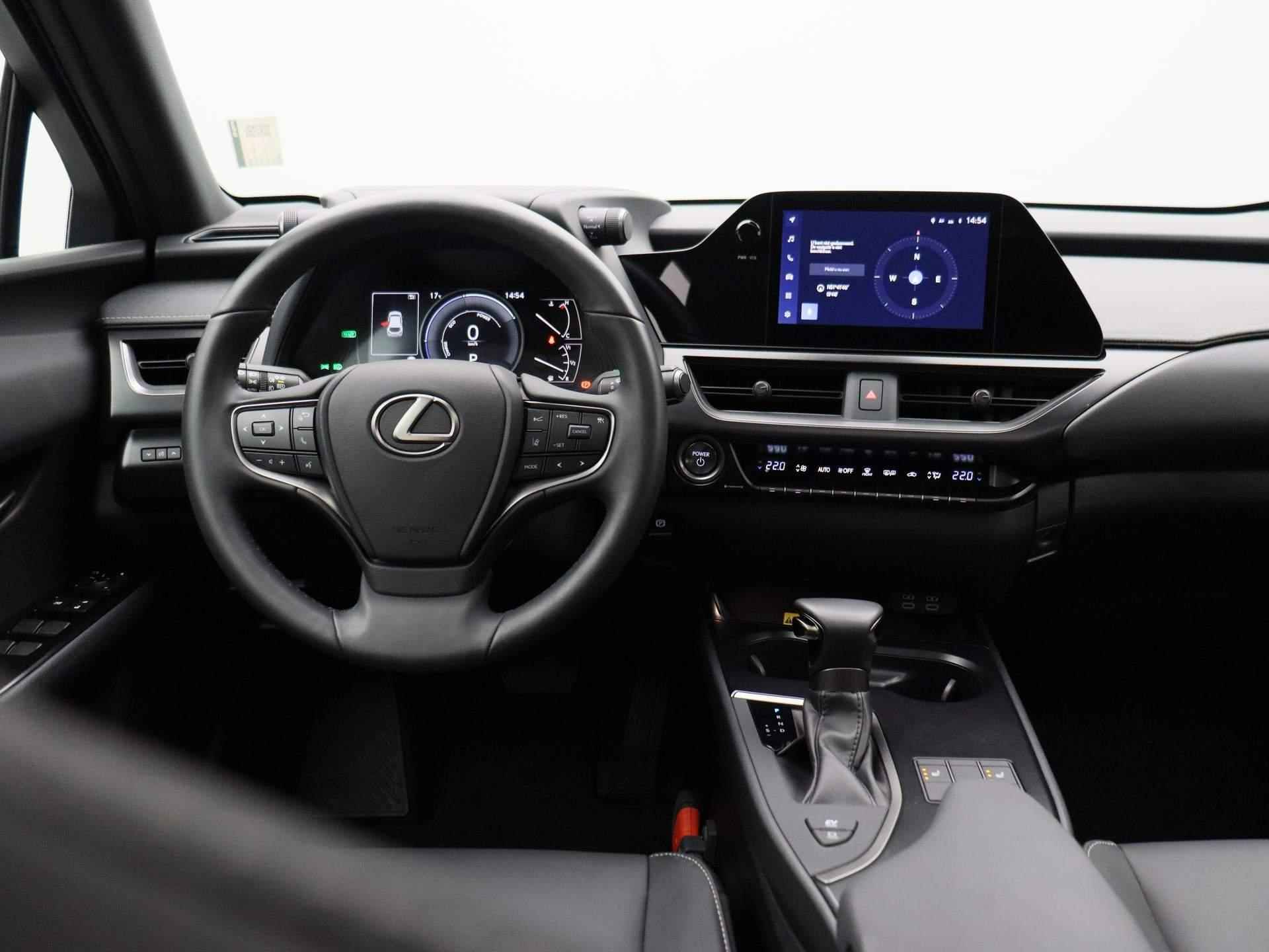 Lexus UX 250h F Sport Design | SCHUIFDAK | NAVIGATIE | LEDER | STOELVERWARMING | TREKHAAK | ACHTERUITRIJCAMERA | ADAPTIVE CRUISE CONTROL | PARKEERSENSOREN V+A | LED KOPLAMPEN | - 3/41