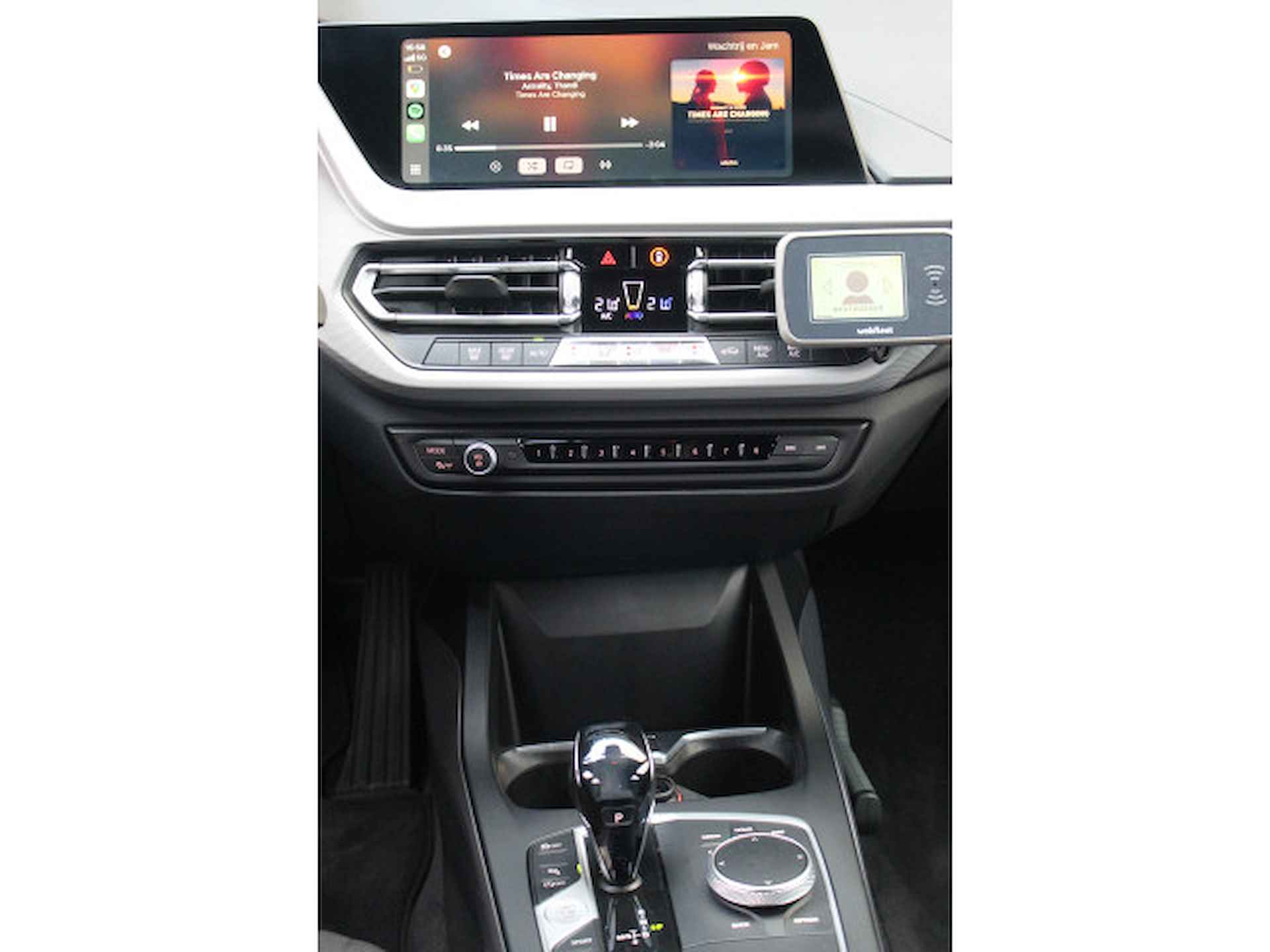 BMW 1-serie 118i Executive Edition automaat | Navi | Carplay | Clima | Led | Cruise | - 32/45