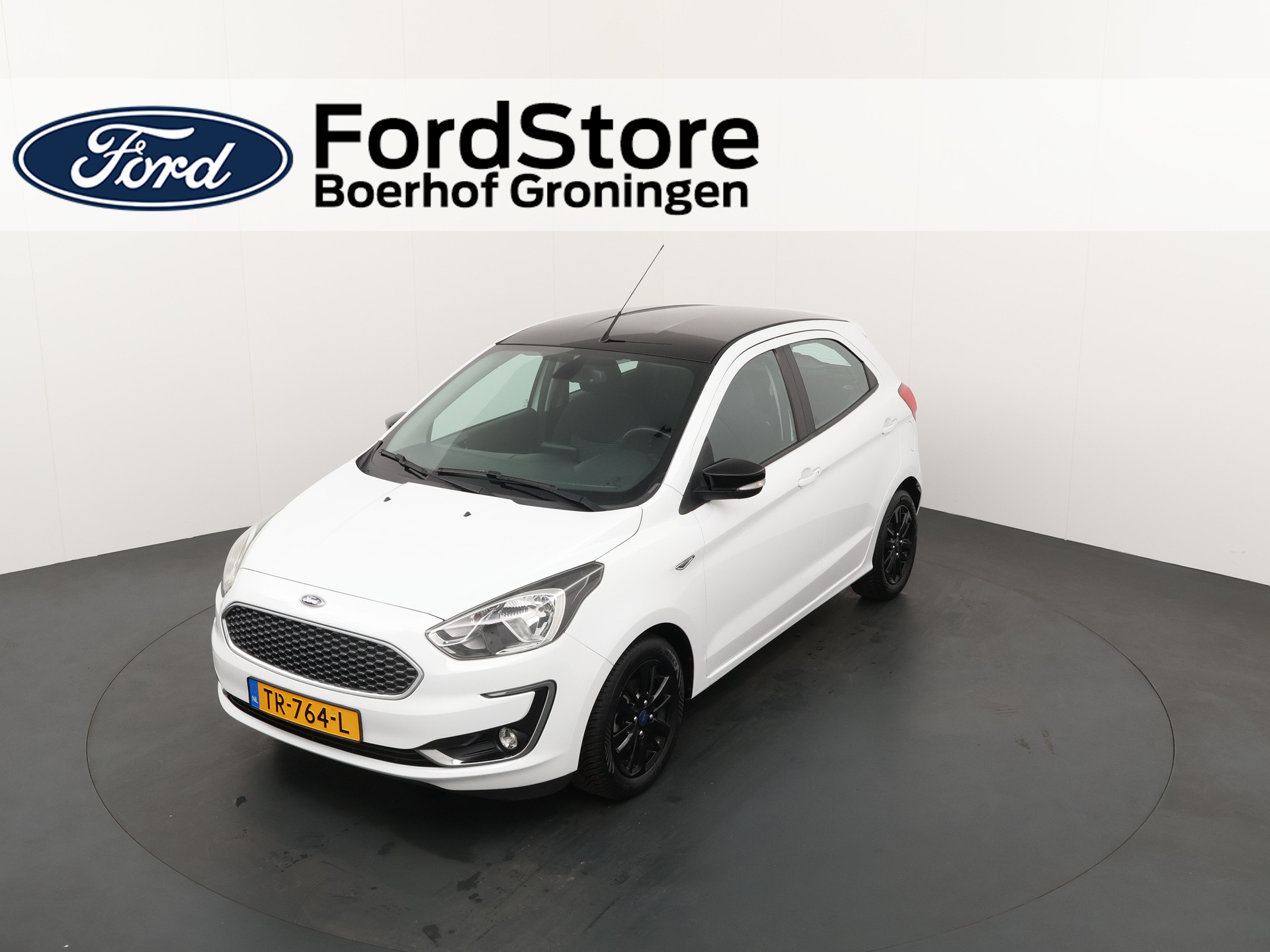 Ford Ka+ 1.2 Trend Ultimate | Full Options!! | Apple carplay | Parkeersens. Achter | 15" LM | Winterpack |