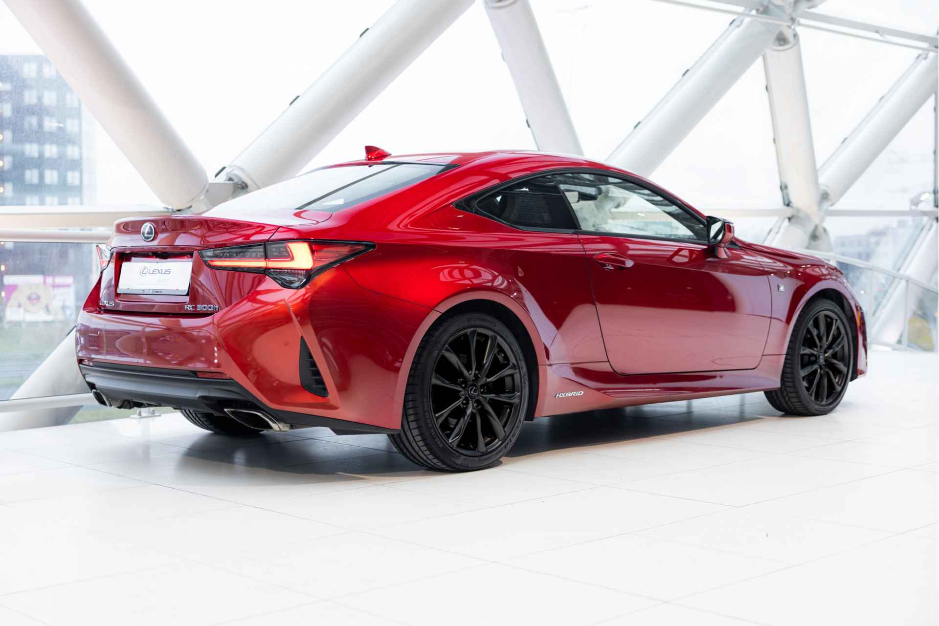 Lexus RC 300h F Sport Line | Mark Levinson | Stoelverwarming & Koeling | Adaptieve Cruise | - 50/58