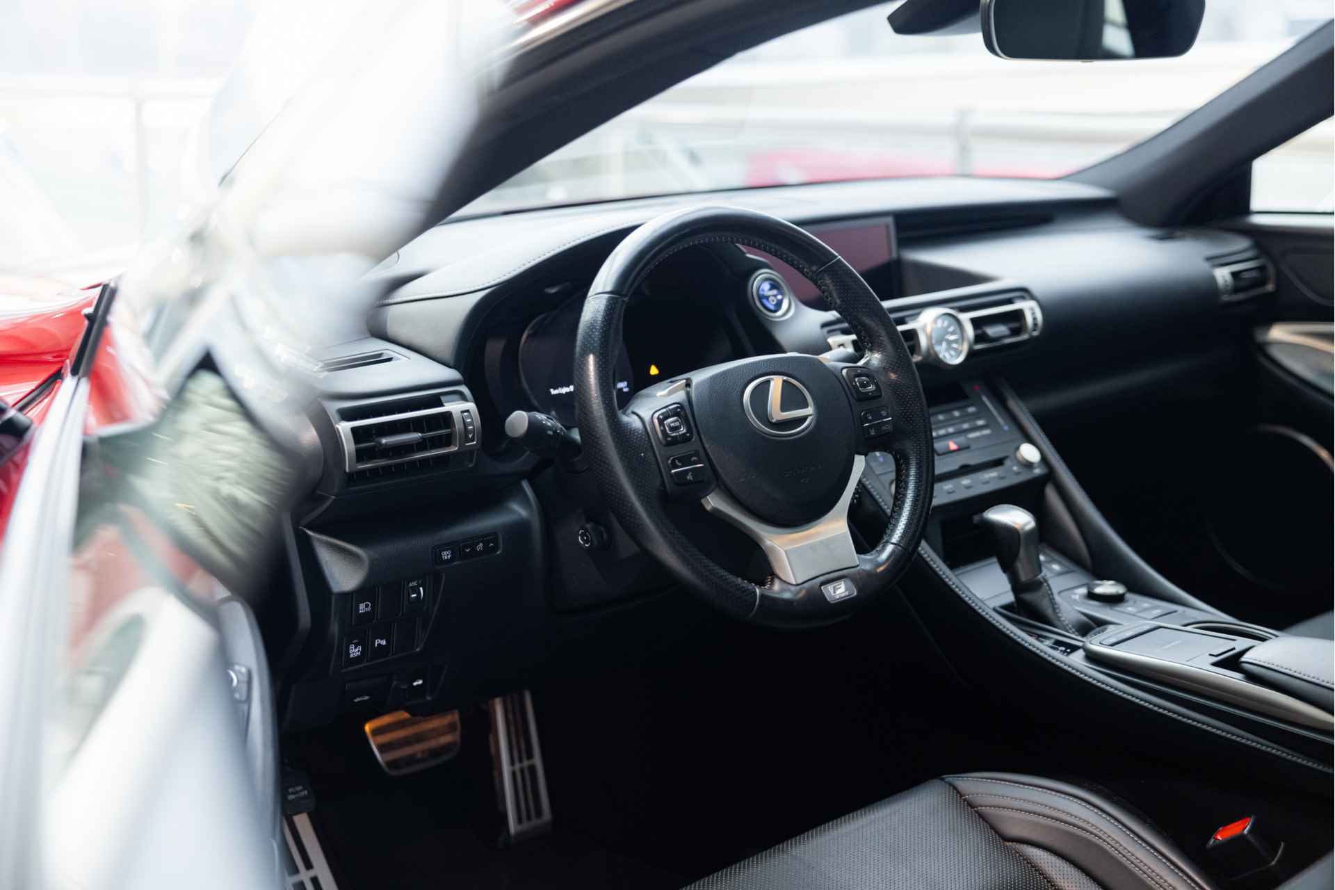 Lexus RC 300h F Sport Line | Mark Levinson | Stoelverwarming & Koeling | Adaptieve Cruise | - 56/58