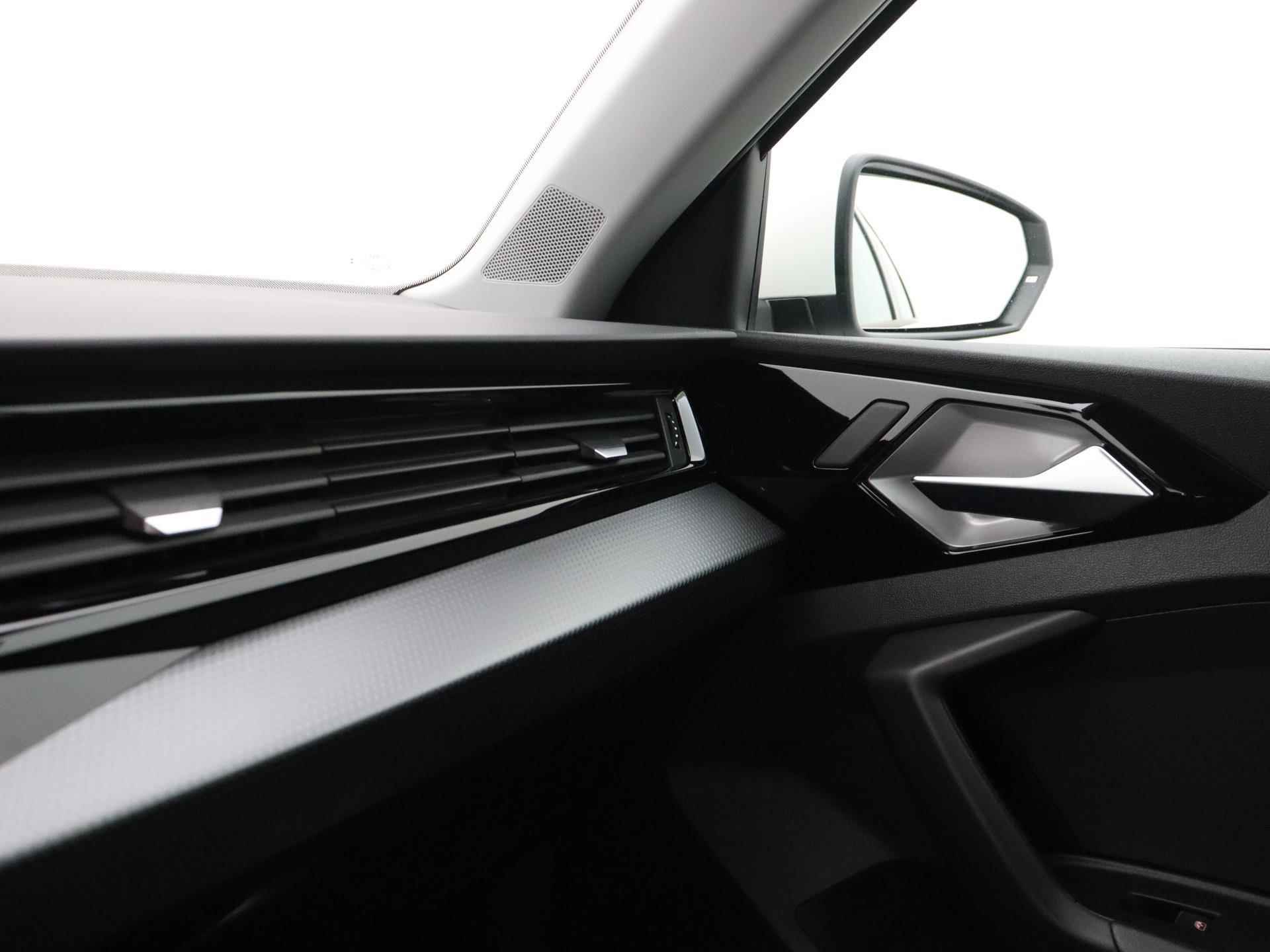 Audi A1 Sportback 25 TFSI Pro Line | Carplay | Climate Control | Cruise Control | Telefoonvoorbereiding - 27/30