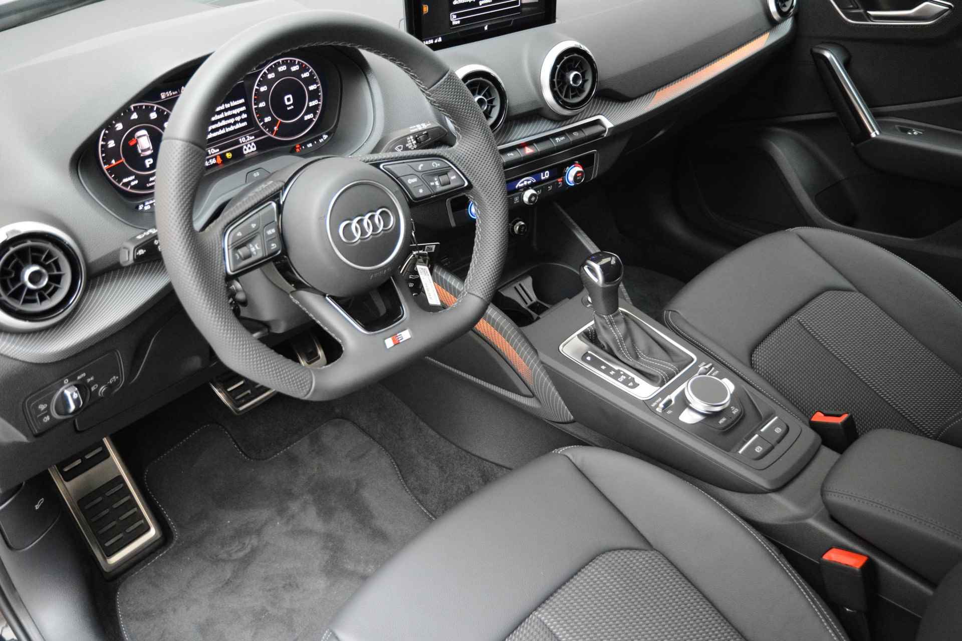 Audi Q2 35 TFSI S Edition 150 PK | Nieuw | Fabrieksgarantie | Automaat | Optiekpakket zwart plus | Adaptieve cruise control | Smartphone interface | 18" lichtmetalen velgen | Matrix verlichting | Lichtpakket plus ambient light | Privacy glas | - 12/26