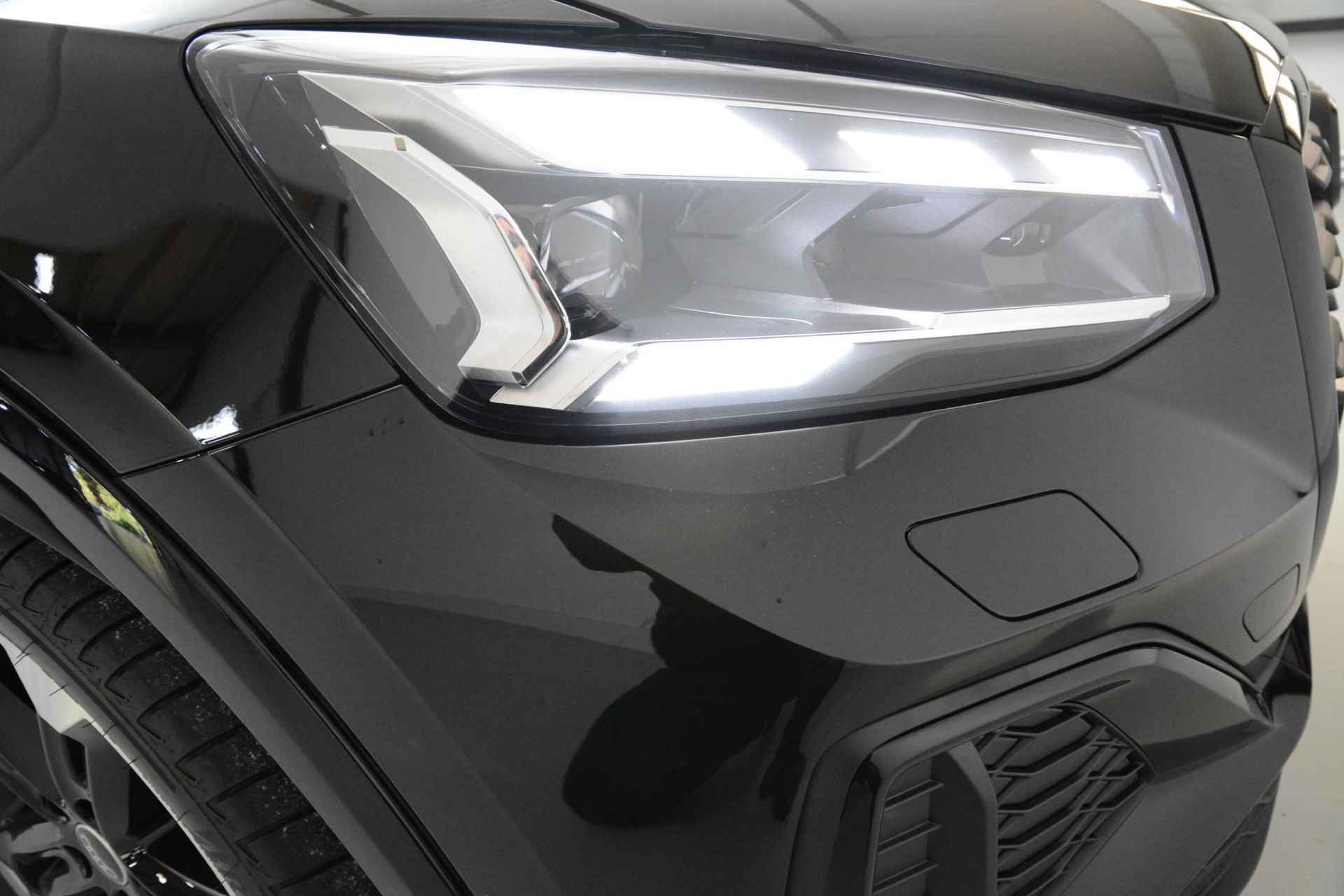 Audi Q2 35 TFSI S Edition 150 PK | Nieuw | Fabrieksgarantie | Automaat | Optiekpakket zwart plus | Adaptieve cruise control | Smartphone interface | 18" lichtmetalen velgen | Matrix verlichting | Lichtpakket plus ambient light | Privacy glas | - 21/26