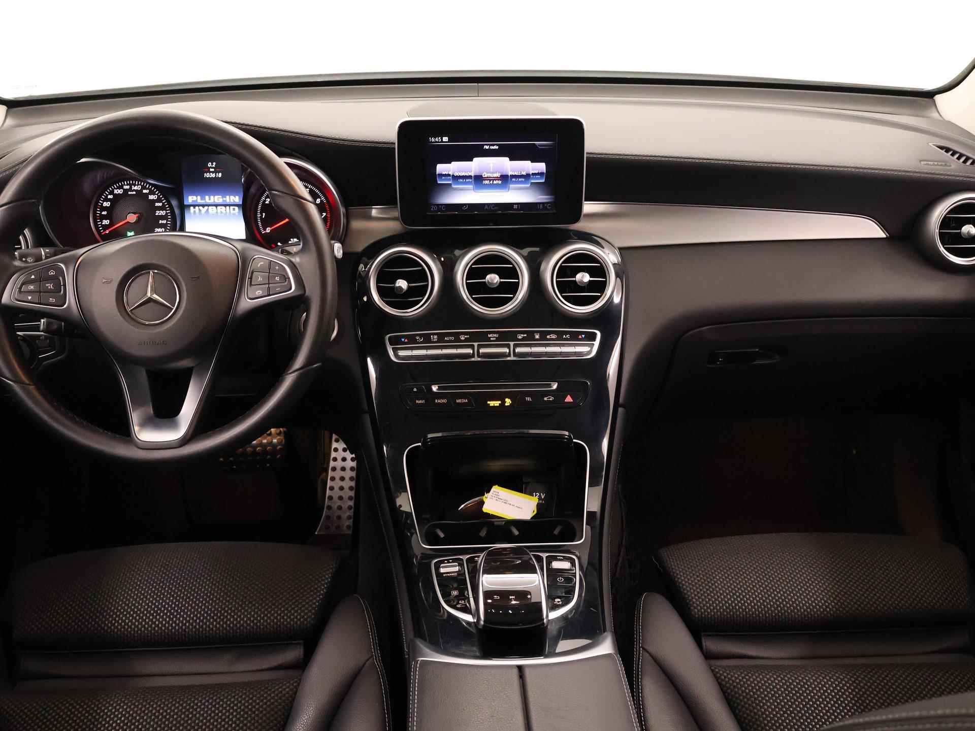 Mercedes-Benz GLC-klasse 350e 4MATIC Exclusive | Panoramadak | Trekhaak | Keyless Go | Dodehoekassistent | Stoelverwarming | Burmester Sound | Achteruitrijcamera | - 9/49