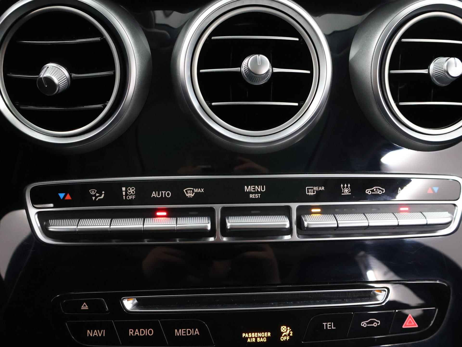 Mercedes-Benz GLC-klasse 350e 4MATIC Exclusive | Panoramadak | Trekhaak | Keyless Go | Dodehoekassistent | Stoelverwarming | Burmester Sound | Achteruitrijcamera | - 21/49