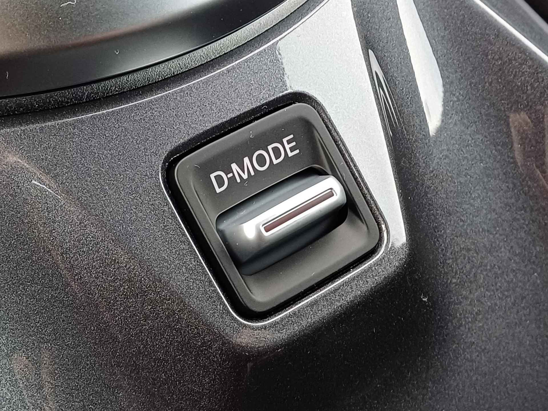 Nissan Juke 1.6 Hybrid 143 N-Design Automaat / Lichtmetalen Velgen / Parkeersensoren icm Camera / Navigatie / Cruise Control / Apple Carplay - 24/27