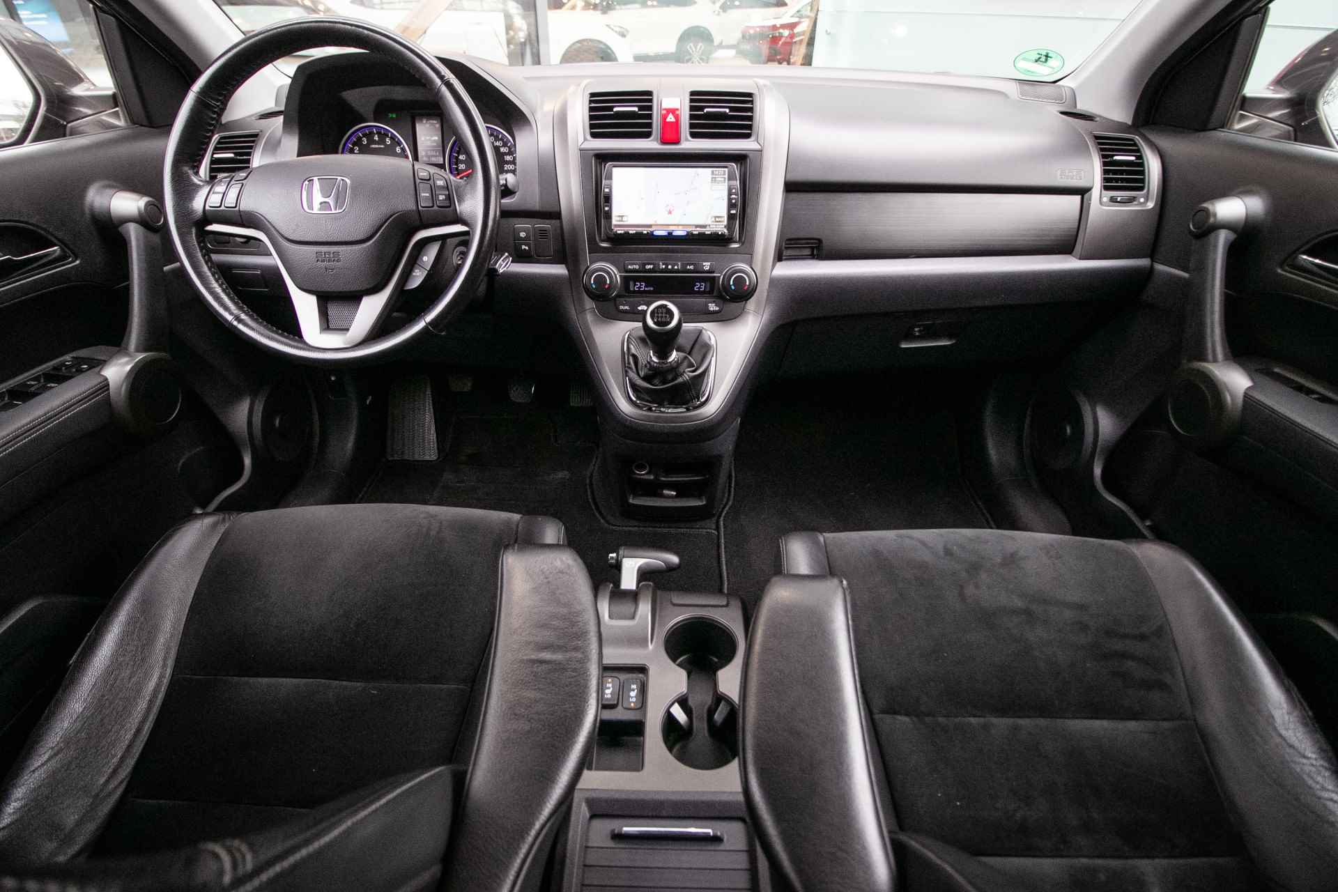 Honda CR-V 2.0i Lifestyle - All in rijklaarprijs | Trekhaak | Navi | 12 mnd Bovag | Nette staat! - 14/42