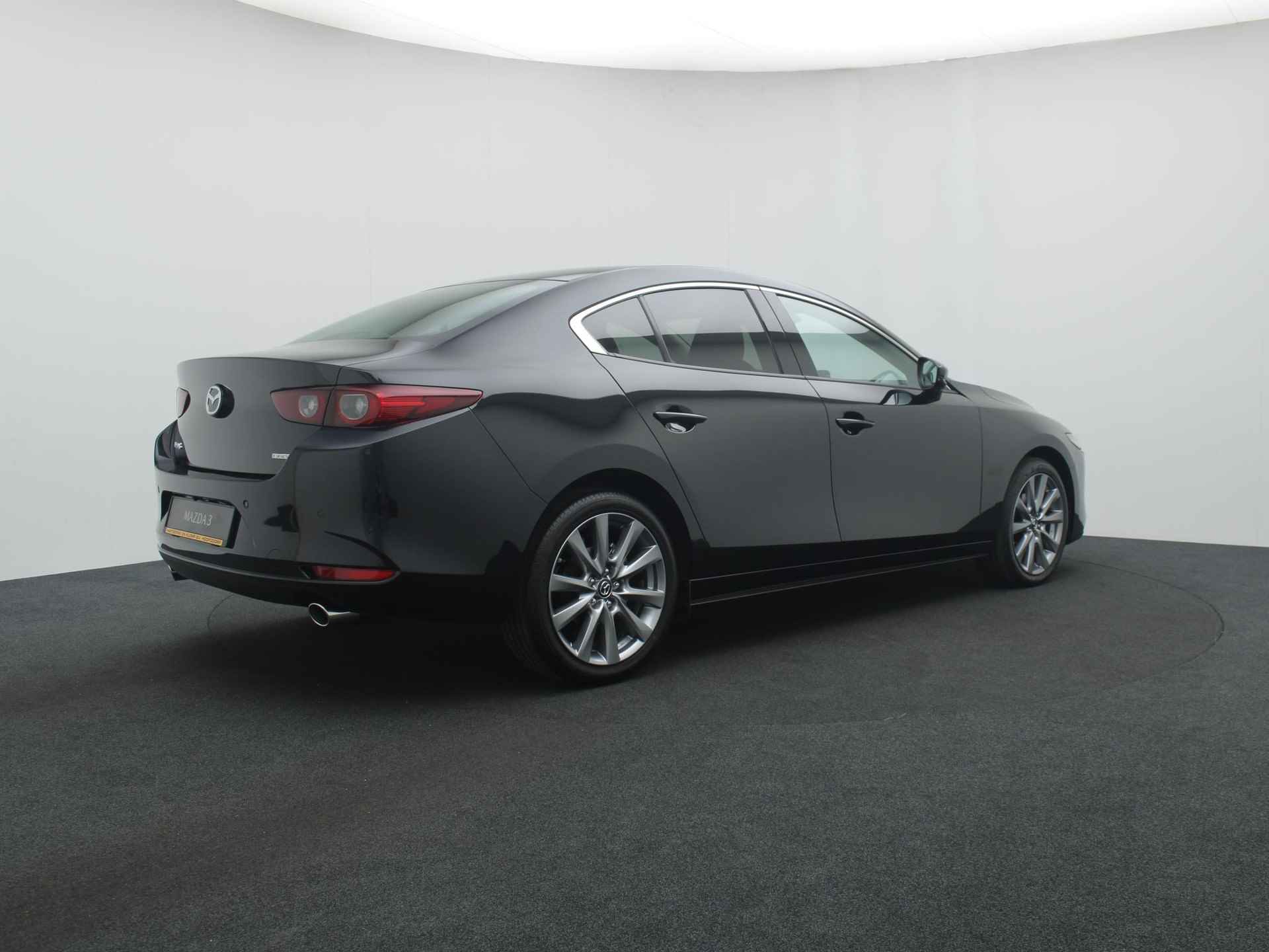 Mazda 3 2.0 e-SkyActiv-G Exclusive-line met Driver Assistance & Sound Pack, Black Comfort Pack en Design Pack | voorraad voordeel | direct leverbaar - 6/46