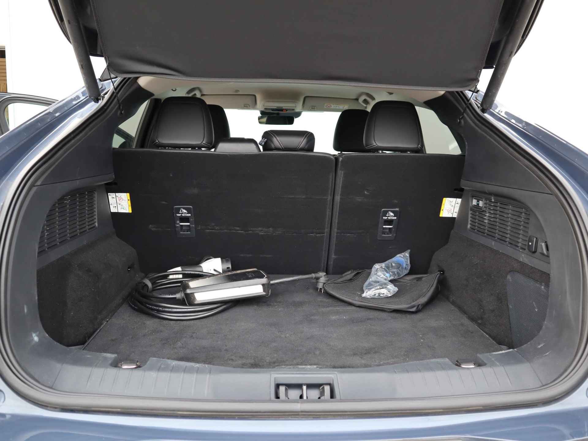 Ford Mustang Mach-E 75kWh RWD 12% Bijtelling | 360 Camera | Lederen bekleding | B&O Sound | Winter pack | Elektrische Achterklep | - 11/39