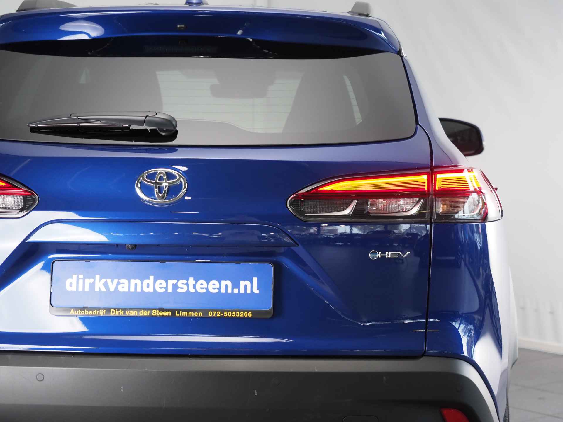 Toyota Corolla Cross Hybrid 140 Style | Dodehoekdetectie | Toyota Safety Sense 3 | Stoelverwarming | Apple CarPlay/ Android Auto | Adaptive Cruise Control | Achteruitrijcamera | Draadloos Telefoonlader - 5/12