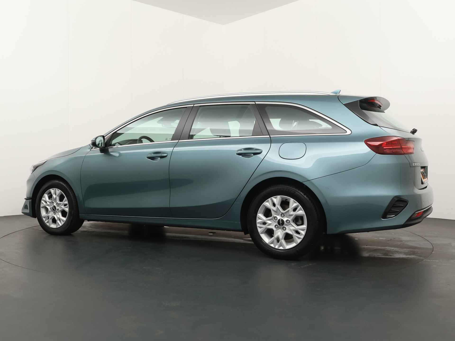 Kia Ceed Sportswagon 1.0 T-GDi DynamicLine - Navigatie - Cruise Control - Climate Control - LED Koplampen - Lichtmetalen Velgen - Fabrieksgarantie Tot 2030 - 4/45