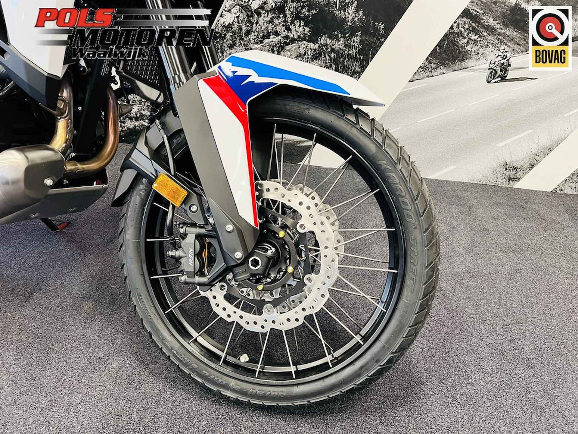 Honda CRF 1100 DA3R Africa Twin DCT Tricolor ES - 4/19