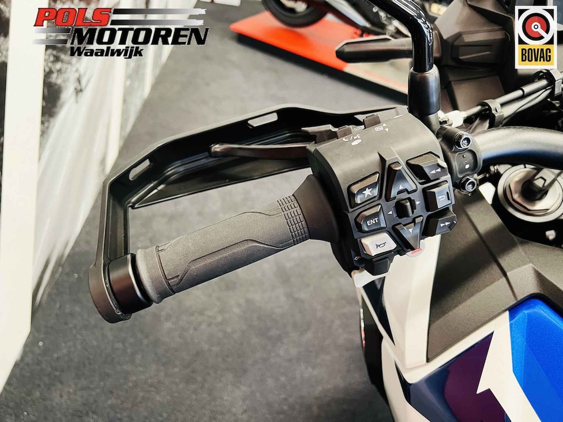 Honda CRF 1100 DA3R Africa Twin DCT Tricolor ES - 12/19