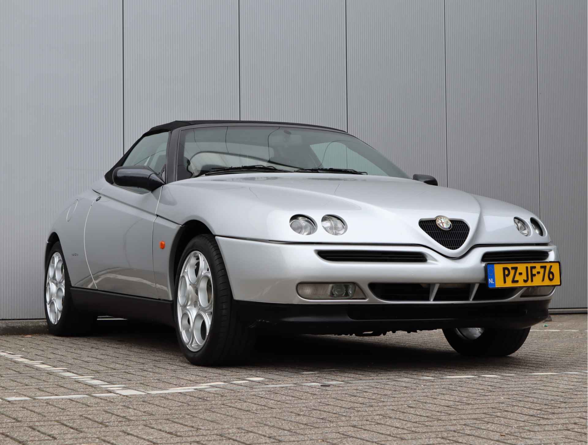 Alfa Romeo Spider 2.0-16V T.Spark | 17" | Leder | Org Nederlands - 23/45