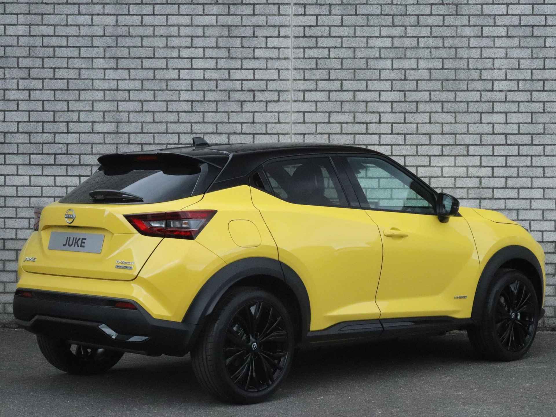 Nissan Juke 1.6 Hybrid 143 N-Sport Technology Pack ,Interior Pack Plus Iconic Yellow , Cold Pack - 3/34