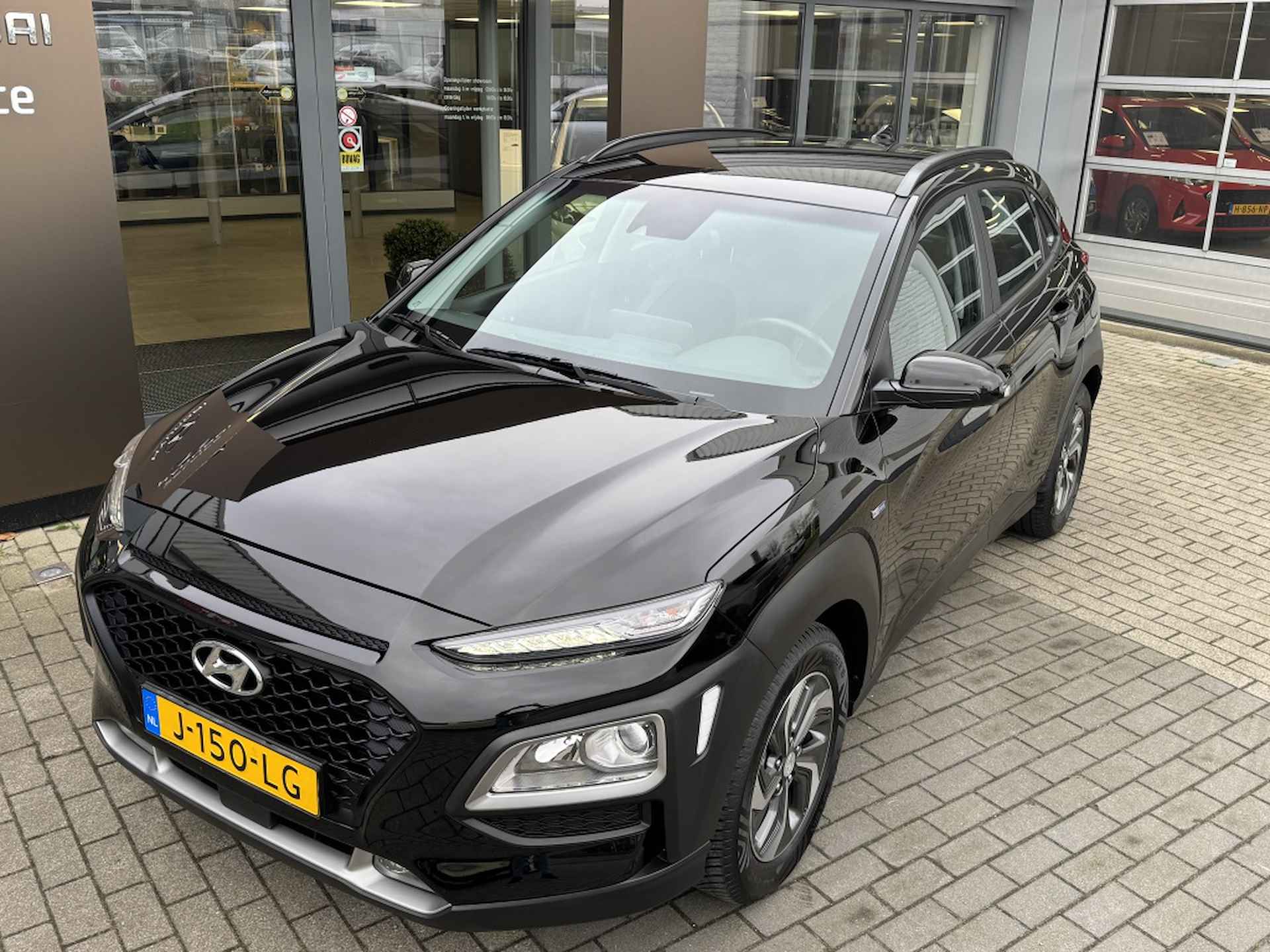 Hyundai Kona 1.6 GDI HEV Comfort | Trekhaak 1300kg! | Navigatie | Achteruitri - 4/32