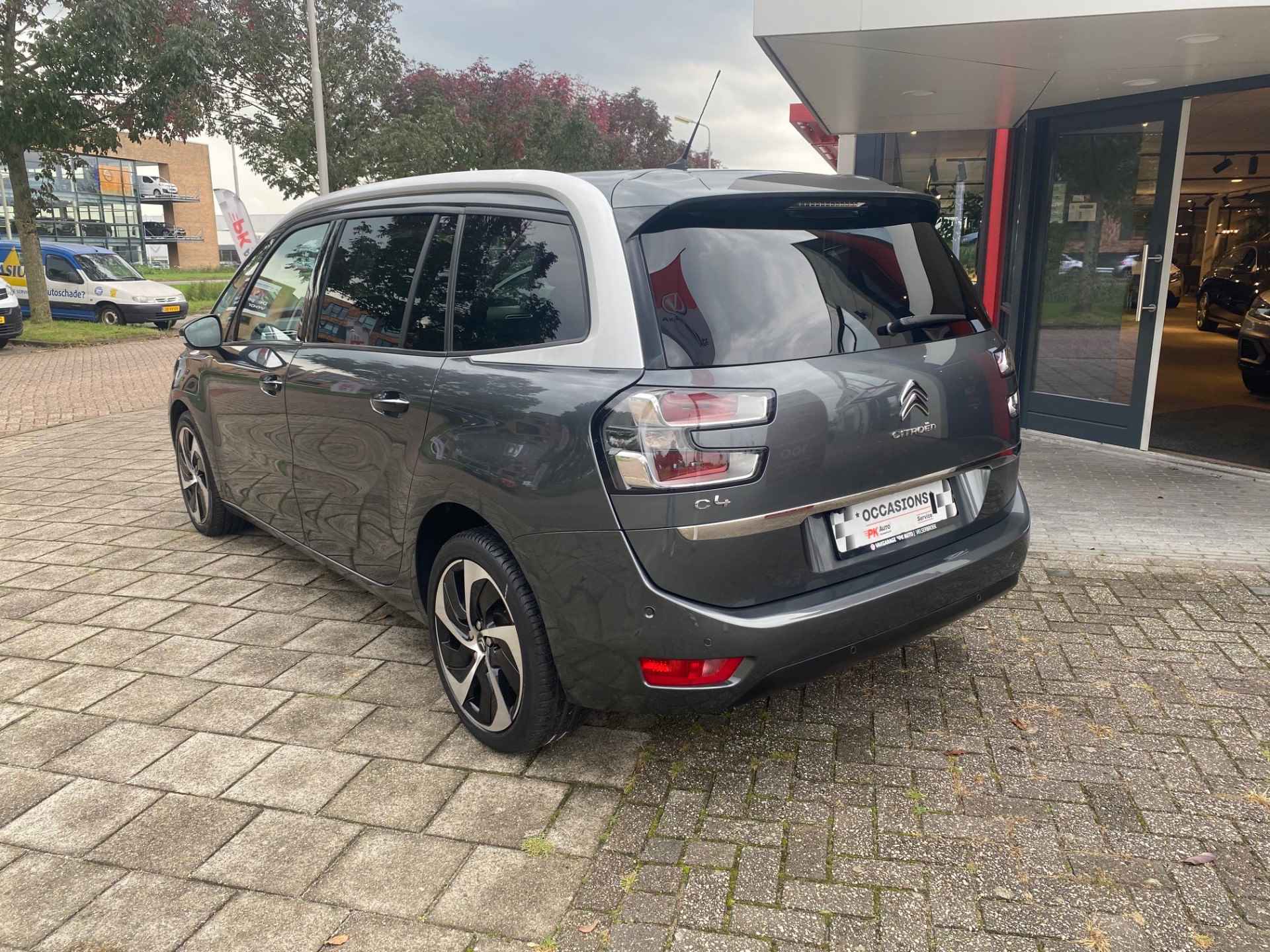 Citroën Grand C4 Picasso 1.6 e-THP Shine | Navi | Camera | 7 Seats | 82.817 km Dealeronderhouden - 3/22