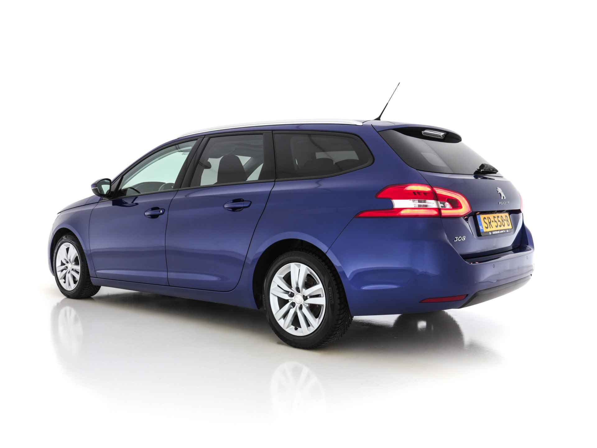 Peugeot 308 SW 1.6 BlueHDI Blue Lease Executive *PANO | NAVI-FULLMAP | SURROUND-VIEW | SPORT-SEATS | DAB | ECC | PDC | CRUISE | APP-CONNECT | LANE-ASSIST* - 4/33