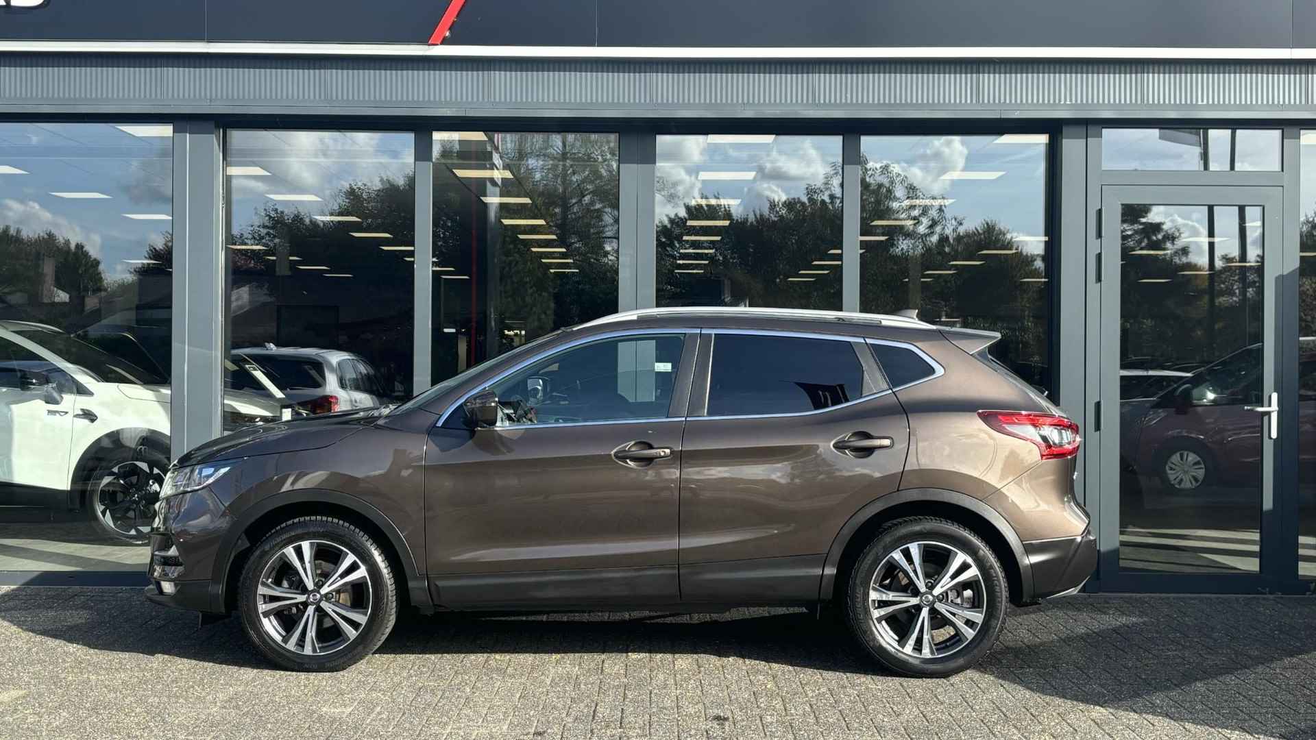 Nissan Qashqai 1.2 DIG-T 115 N-Connecta | Panoramadak | 360 Camera | - 15/28