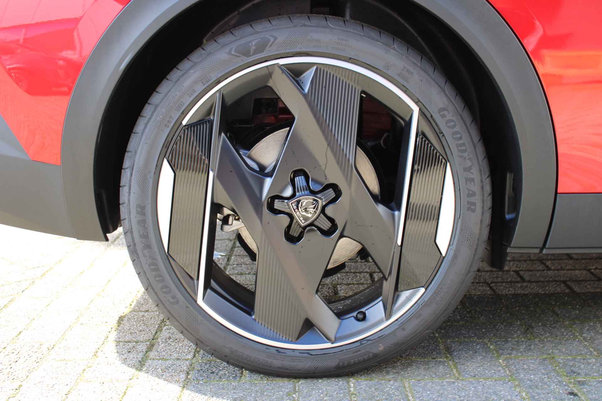 Peugeot 408 1.6 HYbrid GT 225pk EAT8 First Edition | VAN € 57.270,- VOOR € 49.900,- RIJKLAAR! | FULL OPTION! - 11/47