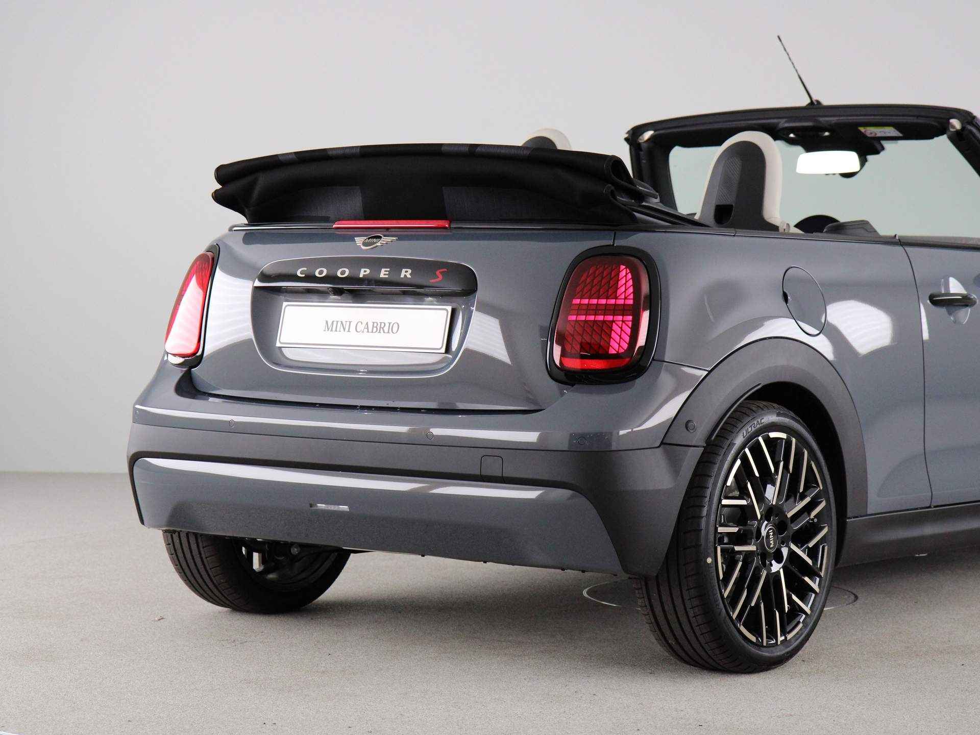 MINI Cooper Cabrio Cabrio S Favoured XL - 32/35