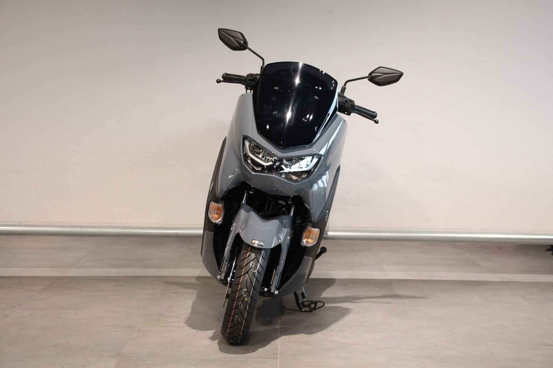 Yamaha NMAX 155 - 3/11