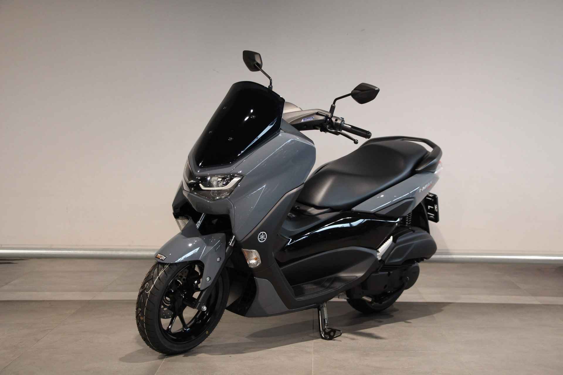 Yamaha NMAX 155 - 4/11