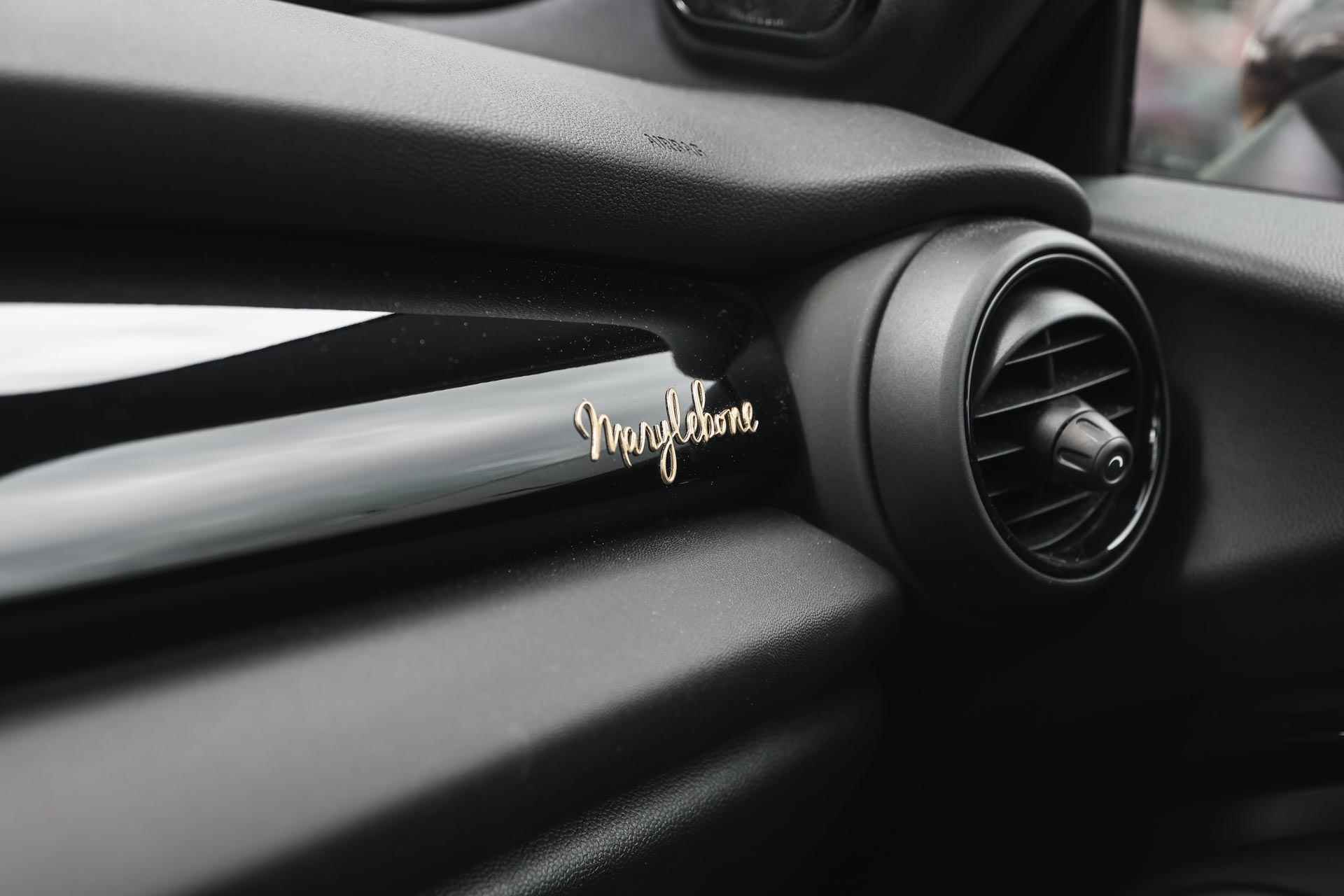 MINI Hatchback Cooper Marylebone Chili / Panoramadak / LED / Sportstoelen / PDC achter / Harman Kardon / Navigatie - 23/31